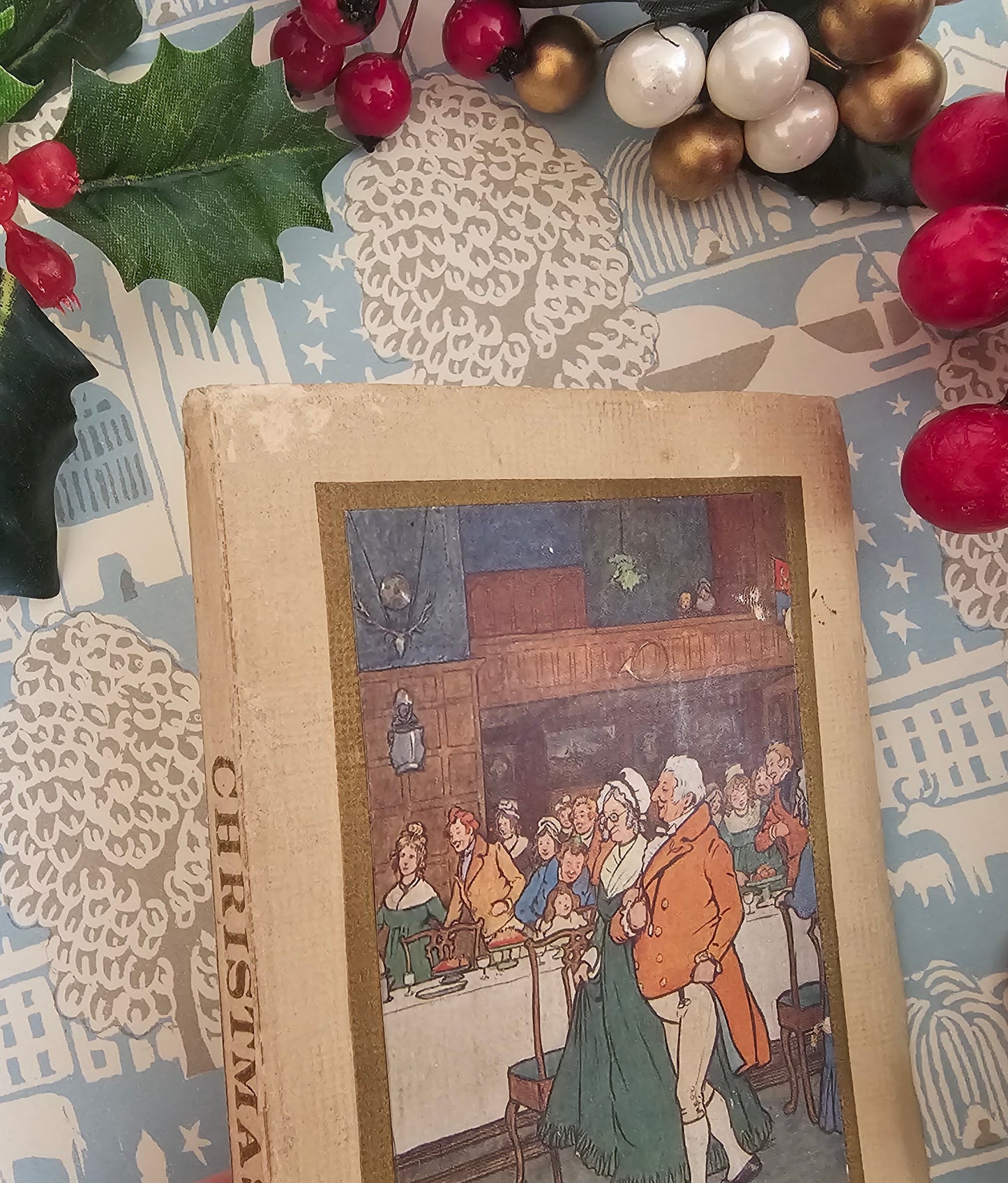 1908 Christmas Day by Washington Irving - Antique Illustrated Pocket-Sized Book