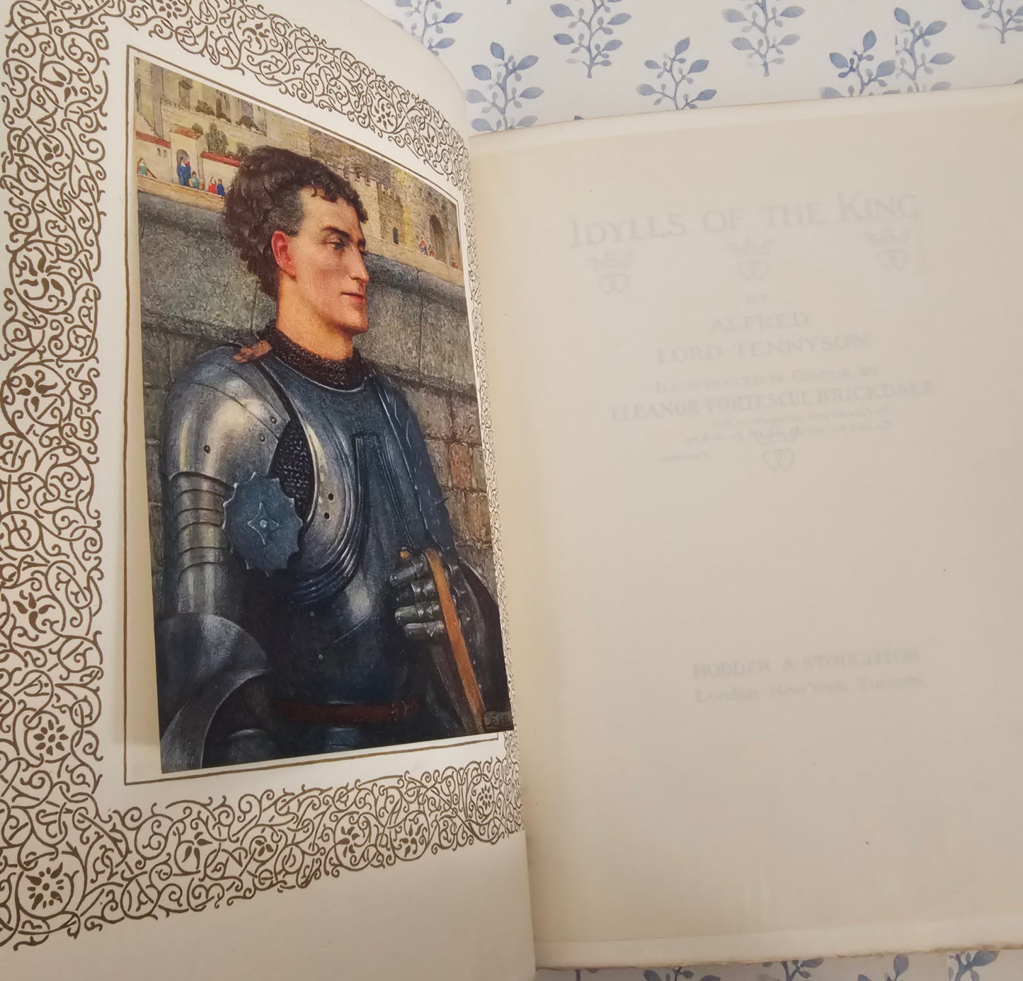 1911 Idylls of the King, Vellum Edition de Luxe, Eleanor Fortescue Brickdale Illustrations