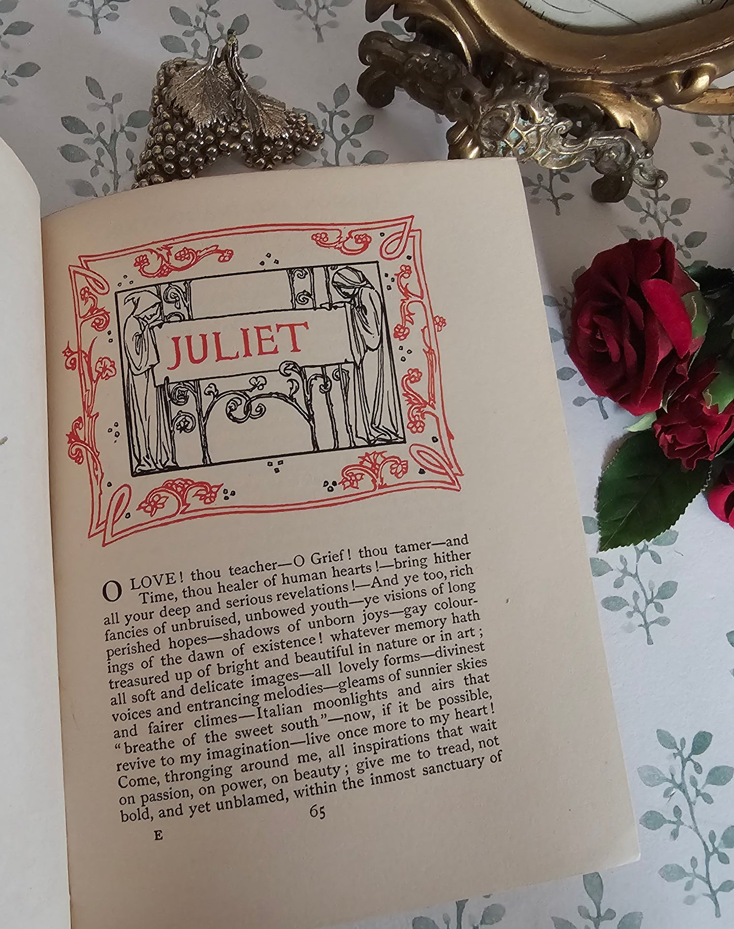 1901 Shakespeare's Heroines by Mrs Jameson / Illustrated by Anning Bell