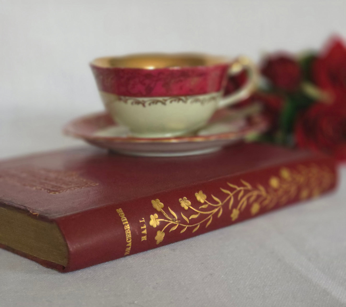 1903 Bracebridge Hall by Washington Irving: Full Leather Illustrated Edition