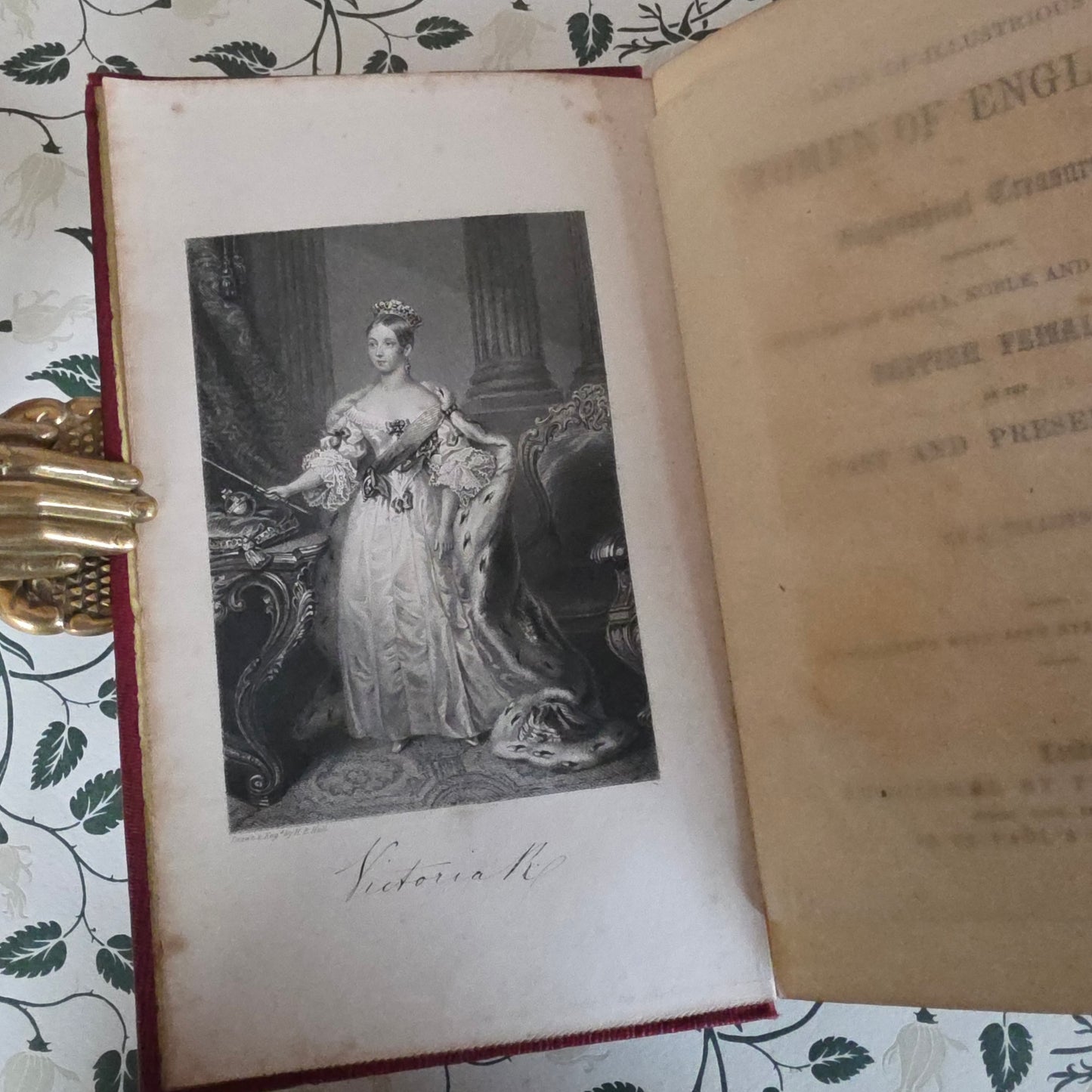 1857 Lives of Illustrious Women of England : Super Engraved Portraits