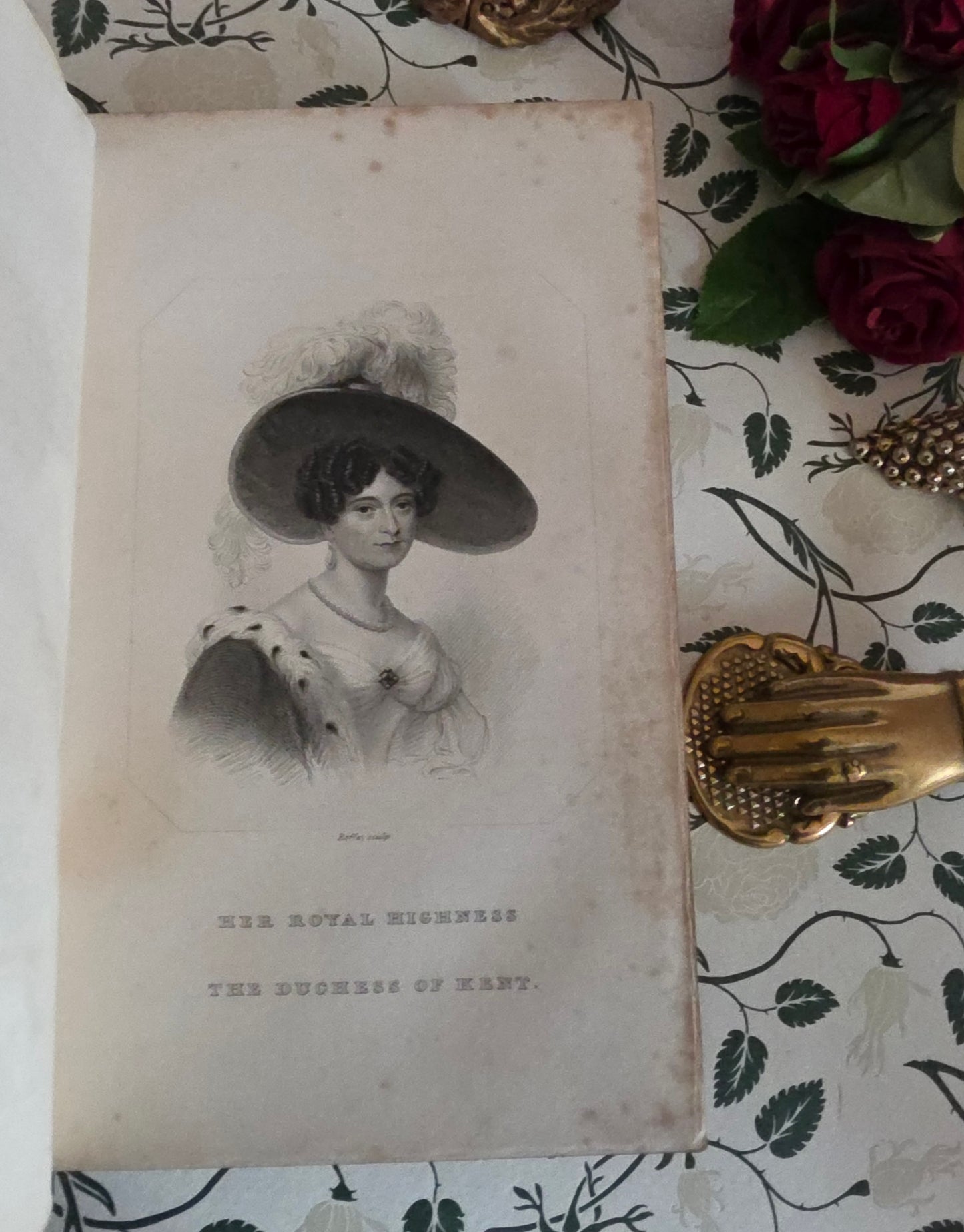 1857 Lives of Illustrious Women of England : Super Engraved Portraits