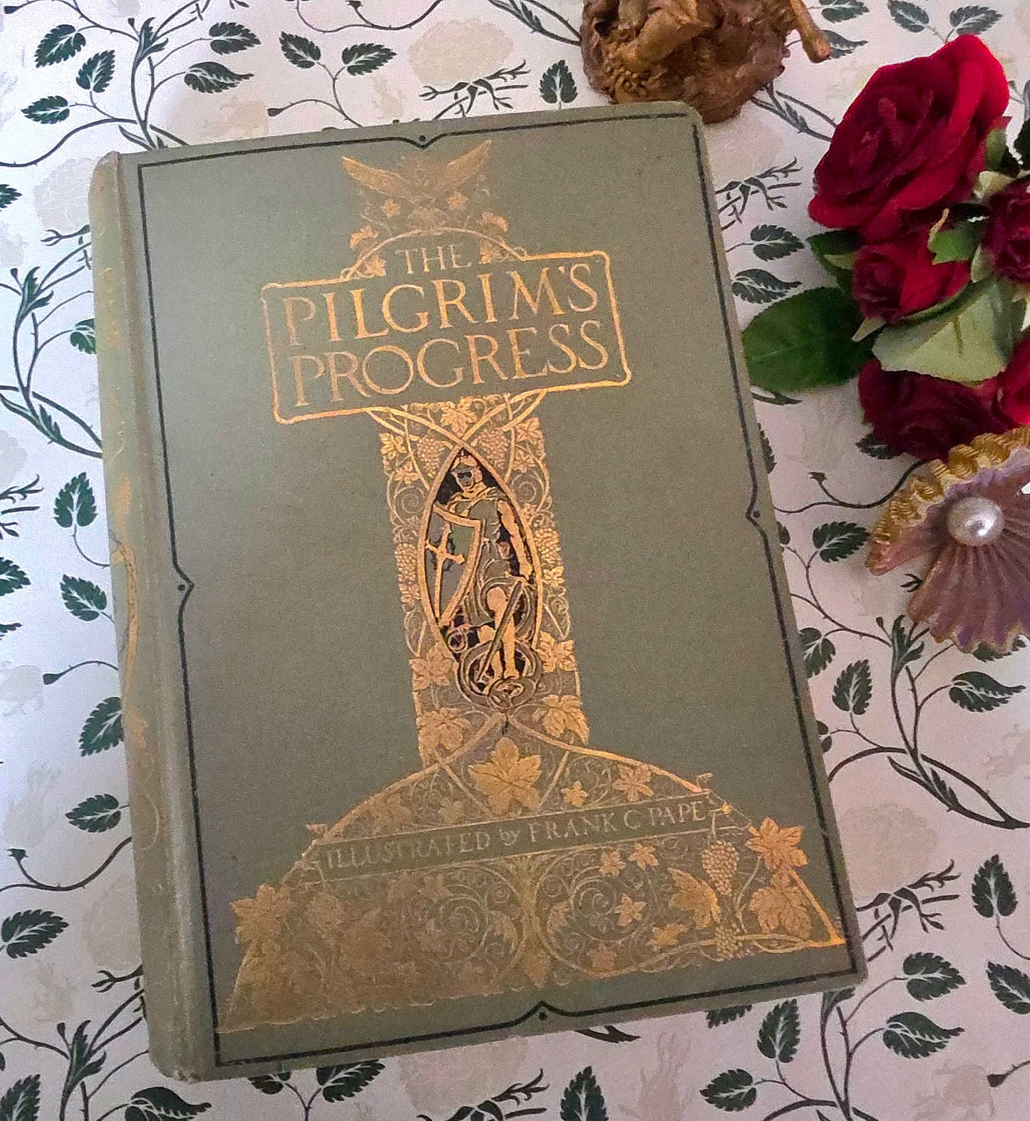 1910 Pilgrim's Progress by John Bunyan : Richly Illustrated by Frank Papé
