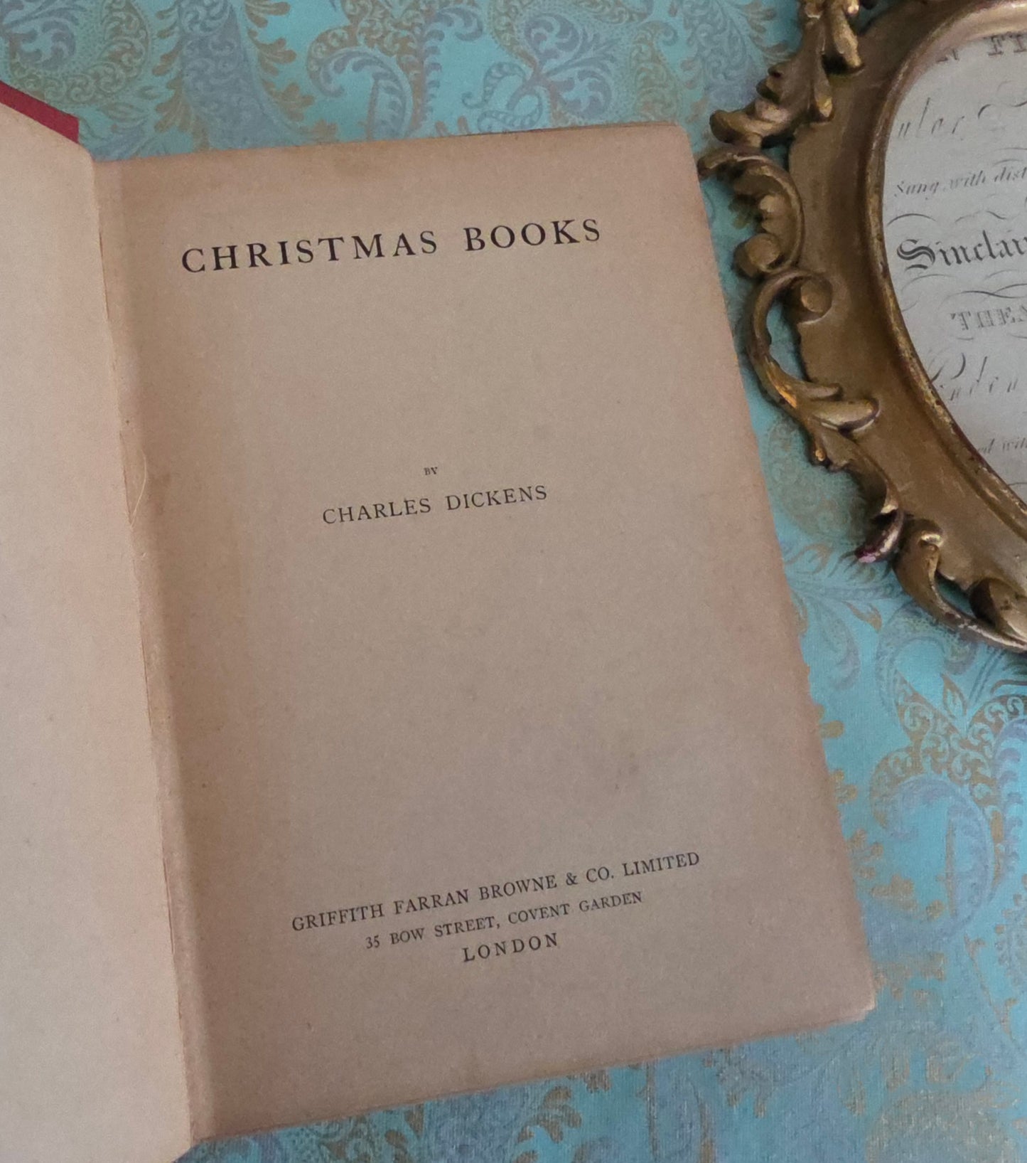 Antique Charles Dickens Christmas Books: Art Nouveau Illustrated Edition