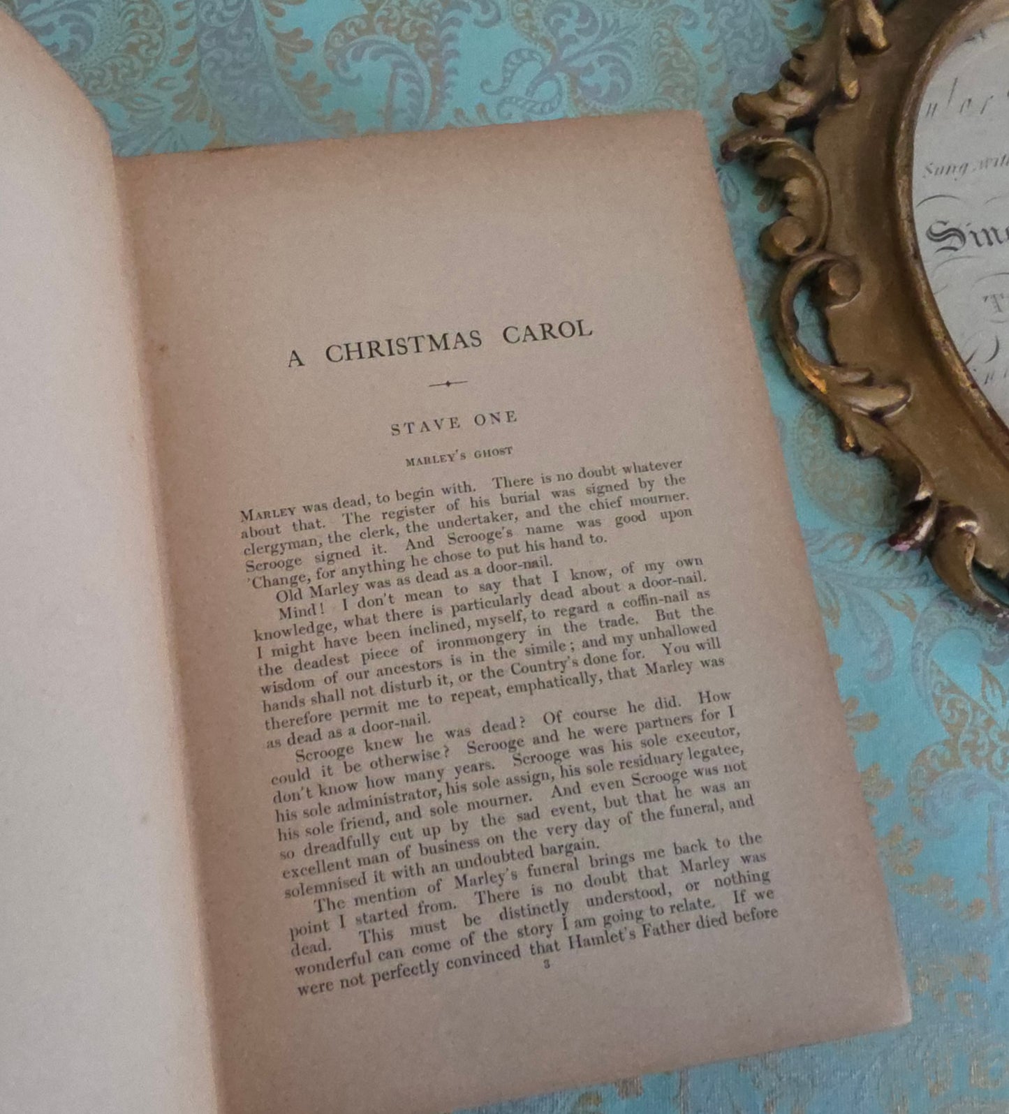 Antique Charles Dickens Christmas Books: Art Nouveau Illustrated Edition