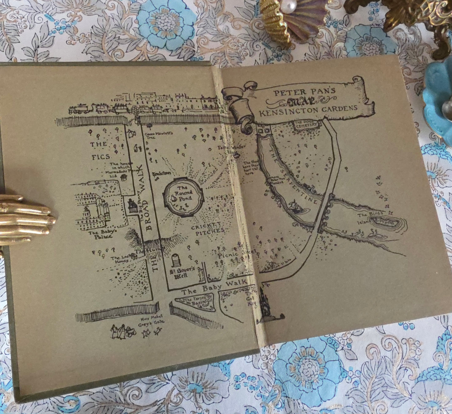 1920s Peter Pan in Kensington Gardens by JM Barrie : 24 Rackham Plates