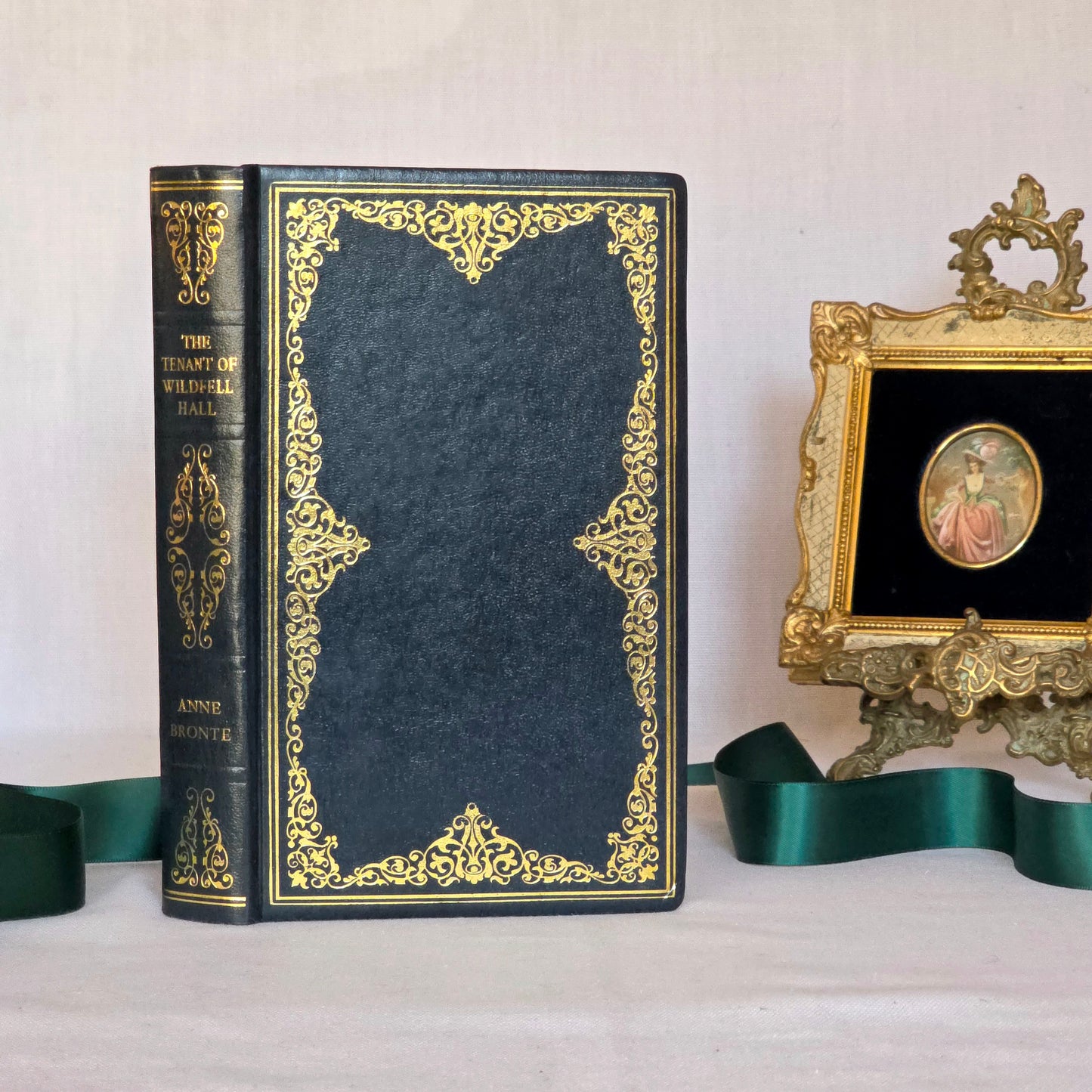 1979 The Tenant of Wildfell Hall by Anne Bronte - Illustrated Vintage Book