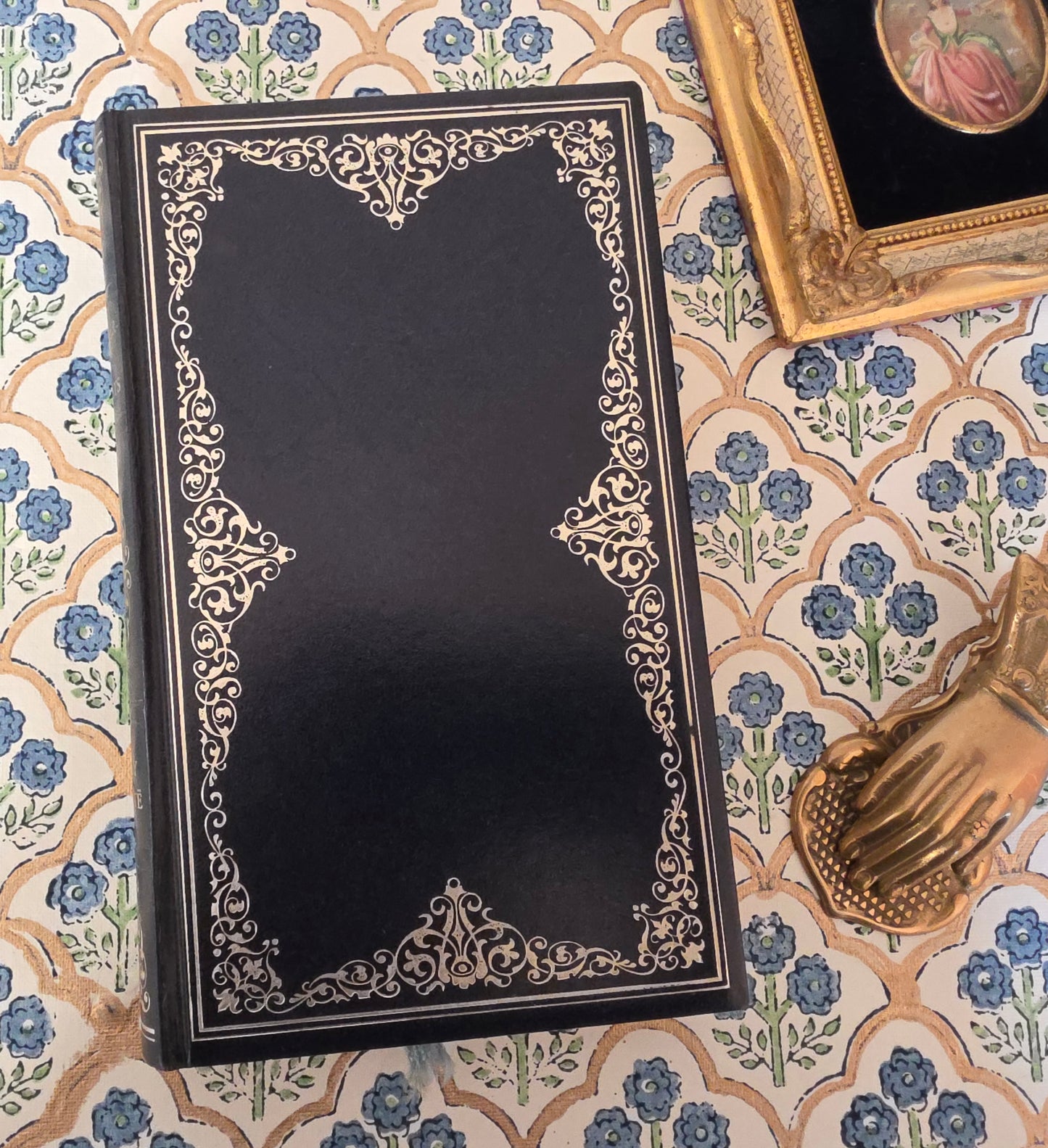 1966 Wuthering Heights by Emily Bronte : Illustrated Vintage Book