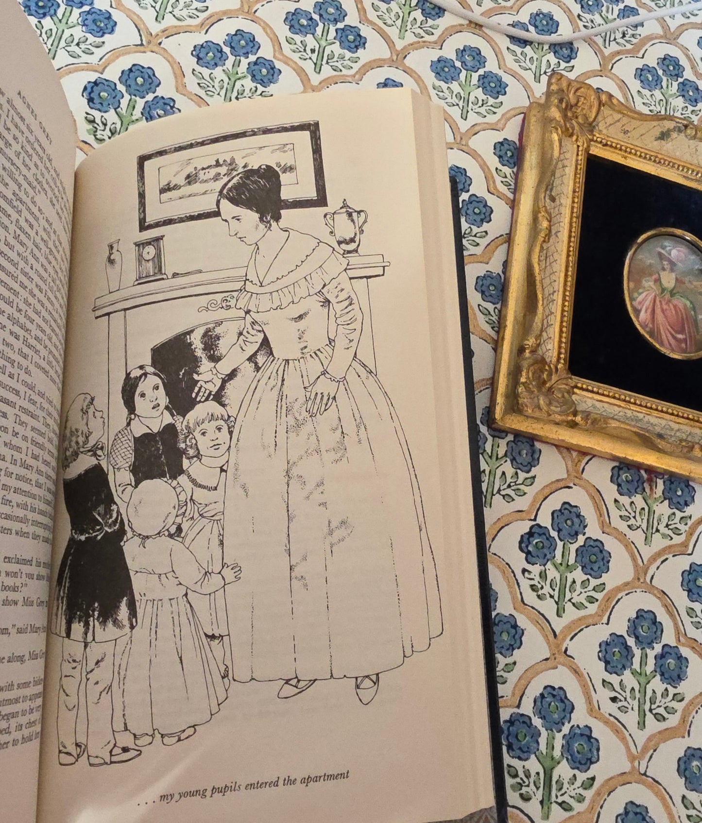 1979 The Tenant of Wildfell Hall by Anne Bronte - Illustrated Vintage Book