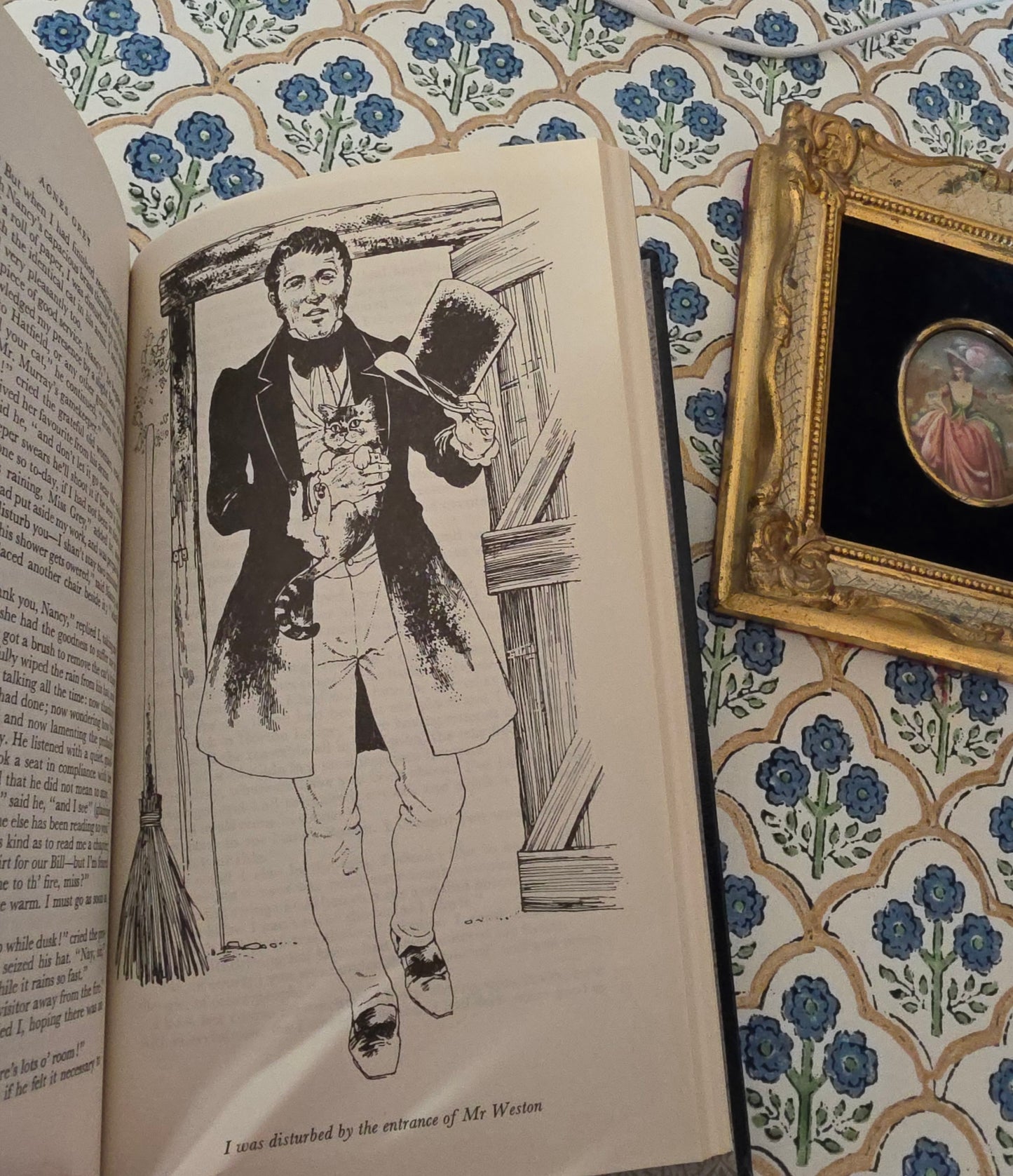 1979 The Tenant of Wildfell Hall by Anne Bronte - Illustrated Vintage Book