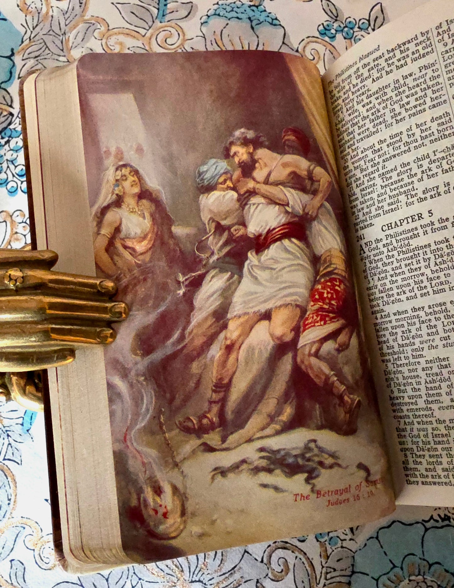 1941 Holy Bible in Original Box