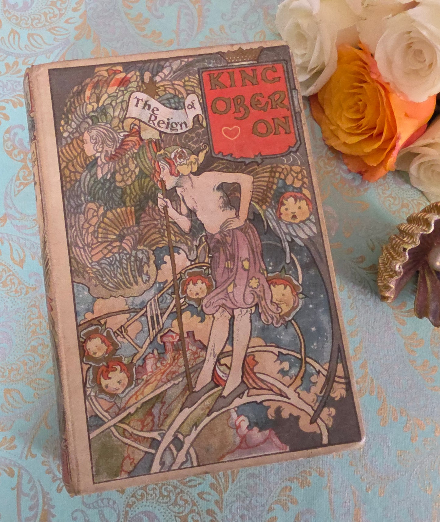 1902 The Reign of King Oberon - Illustrated by Charles Robinson