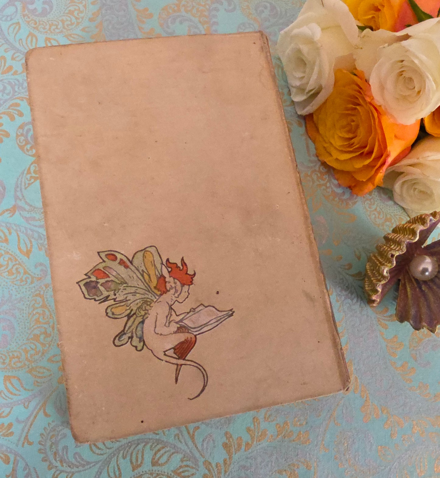 1902 The Reign of King Oberon - Illustrated by Charles Robinson