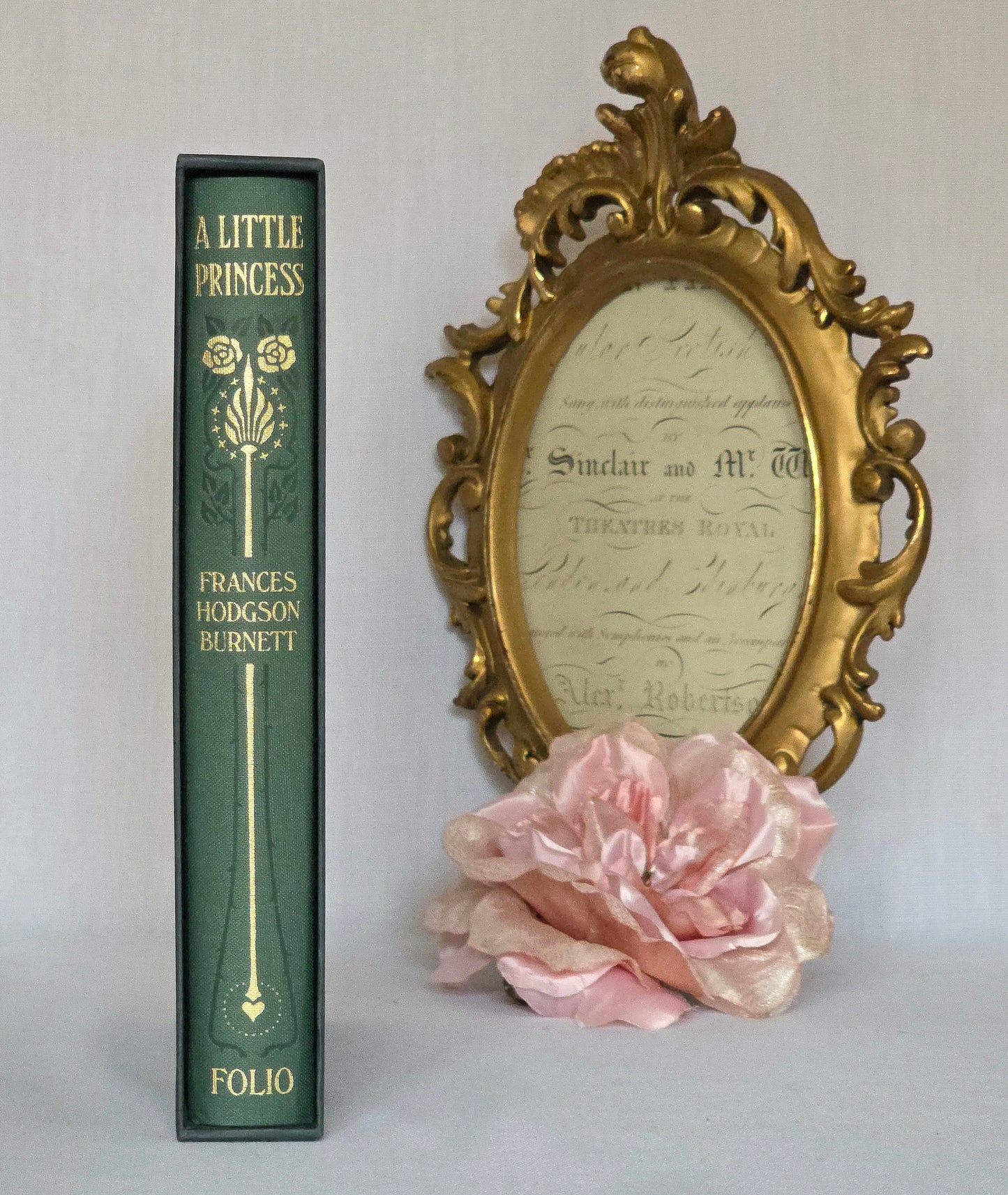2008 A Little Princess by Frances Hodgson Burnett / SCARCE / The Folio Society, London / Slipcase Box / Excellent Condition / Eight Colour Plates