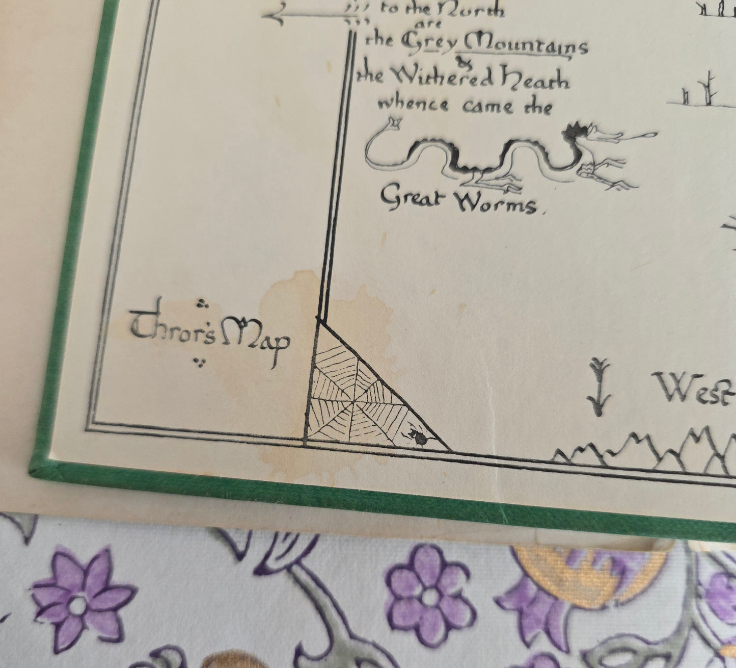 1975 The Hobbit by JRR Tolkien - With Lovely Dust Wrapper