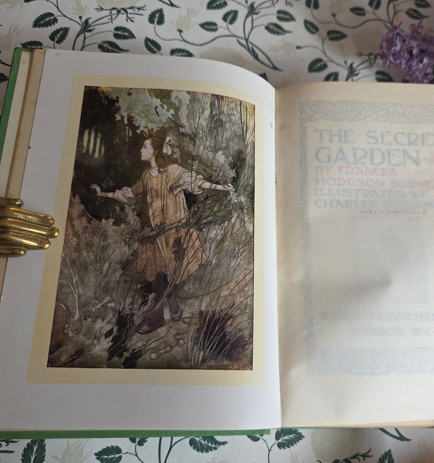 1939 The Secret Garden by Frances Hodgson Burnett - Colour Illustrated Vintage Book