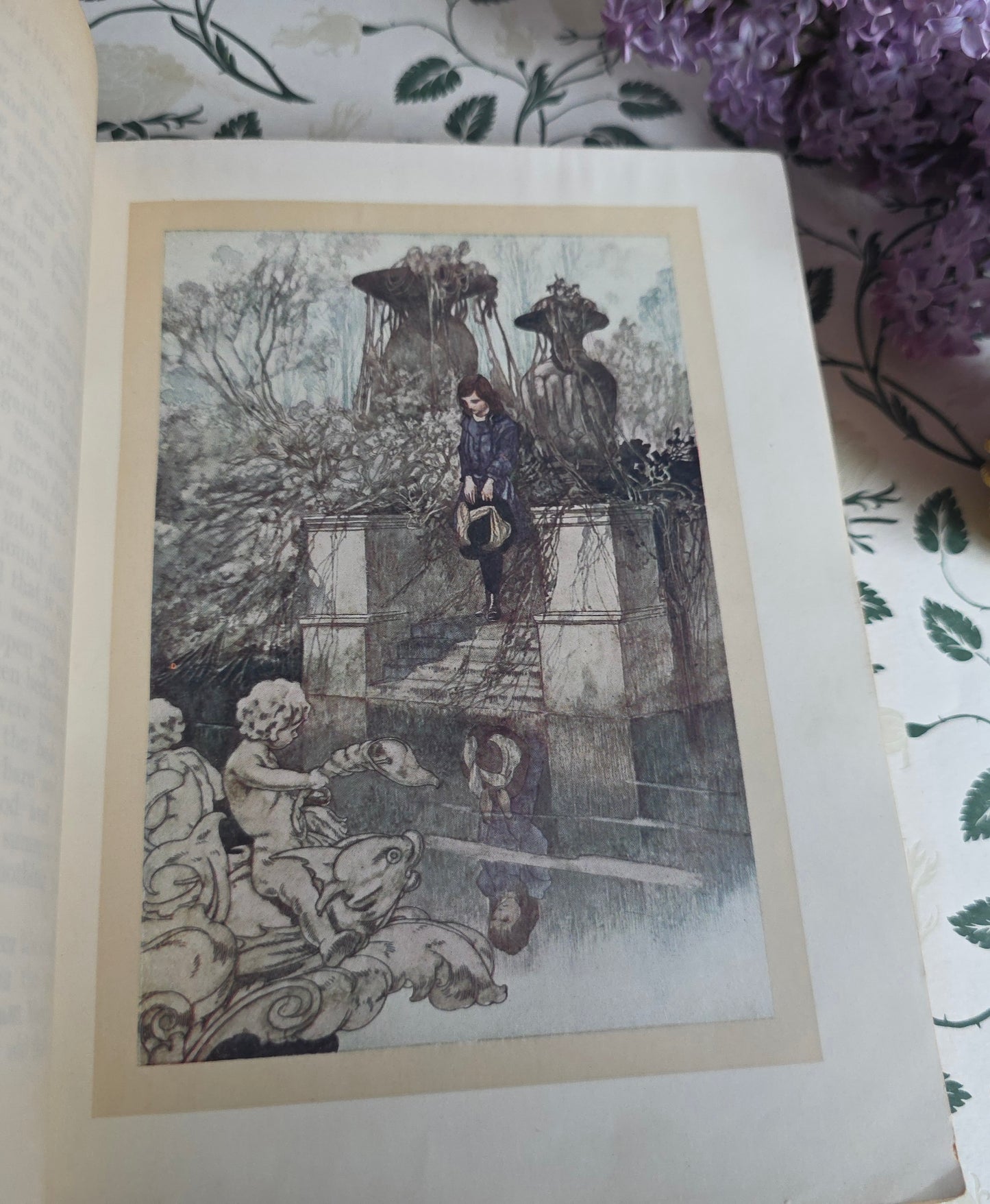 1912 Early Impression of The Secret Garden by Frances Hodgson Burnett - Colour Illustrated Vintage Book