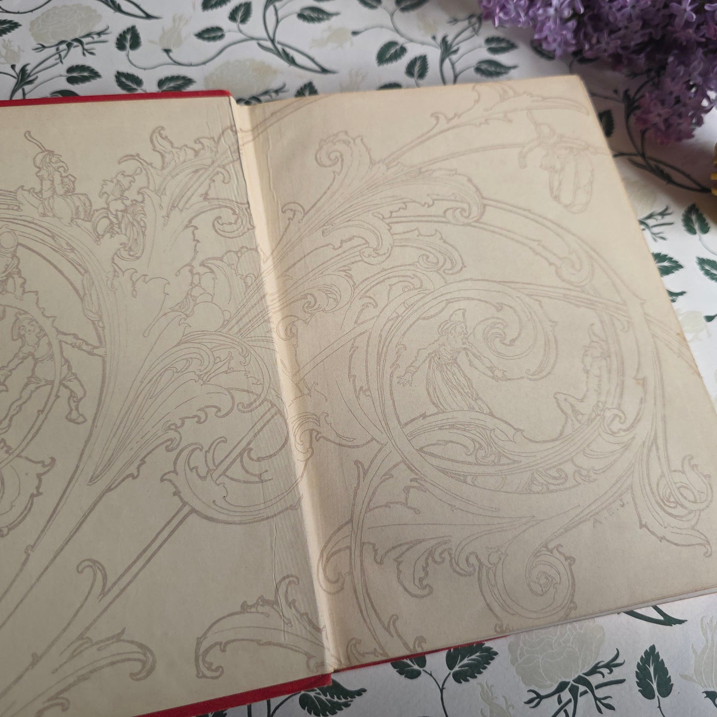 1914 Gulliver's Travels - Illustrated Antique Book
