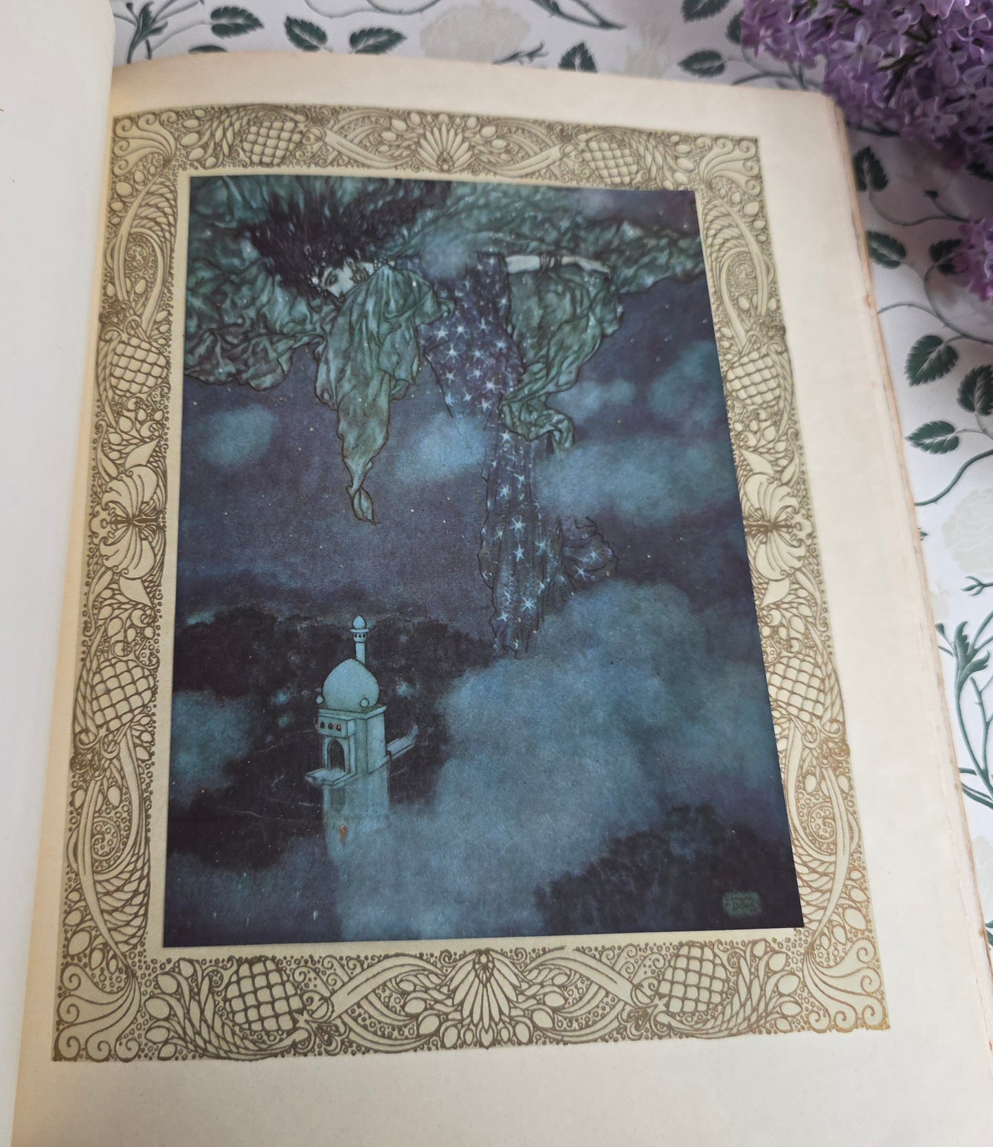 1909 Rubaiyat of Omar Khayyam - Illustrated by Edmund Dulac