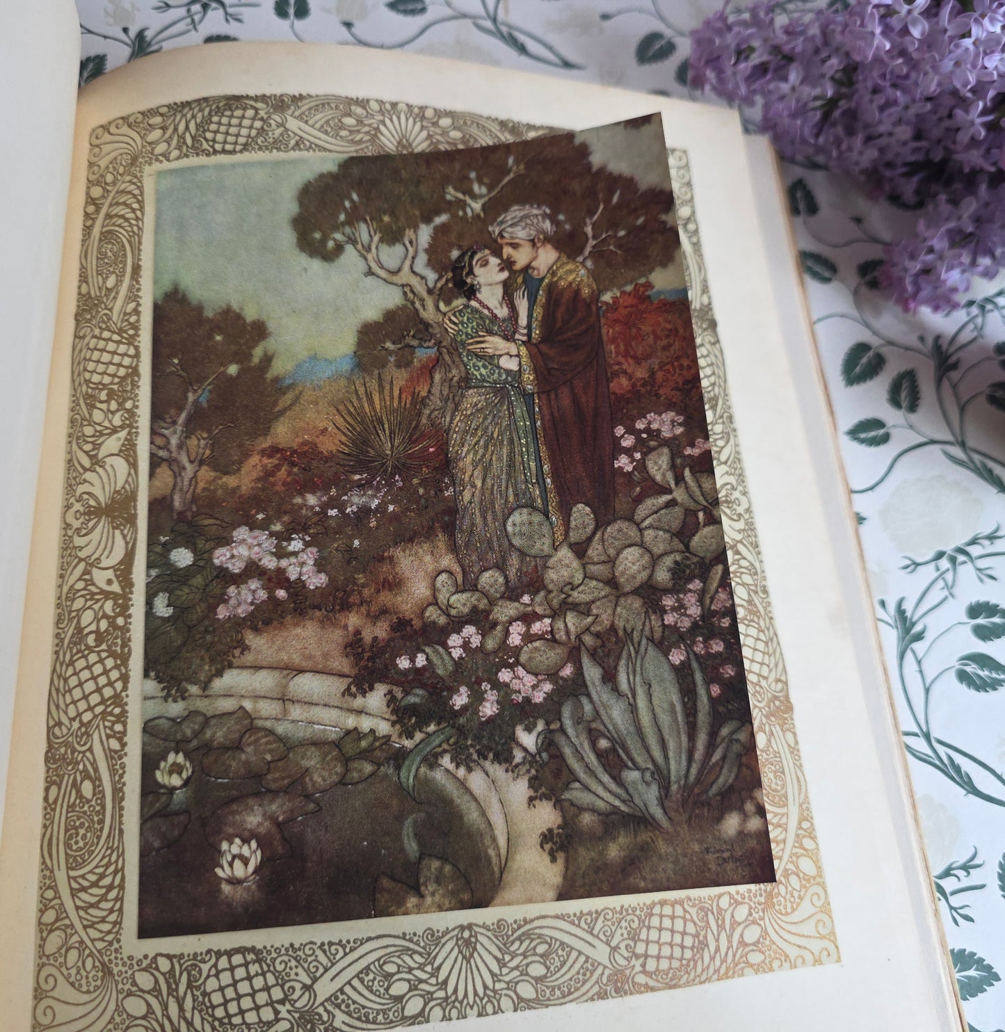1909 Rubaiyat of Omar Khayyam - Illustrated by Edmund Dulac