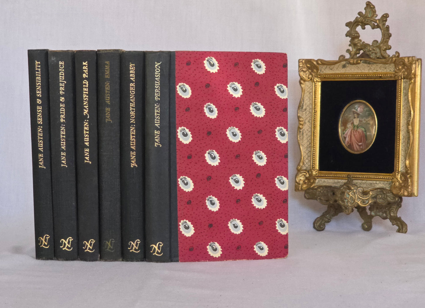 1940s Vintage Set of Jane Austen's Novels / In Very Good Condition