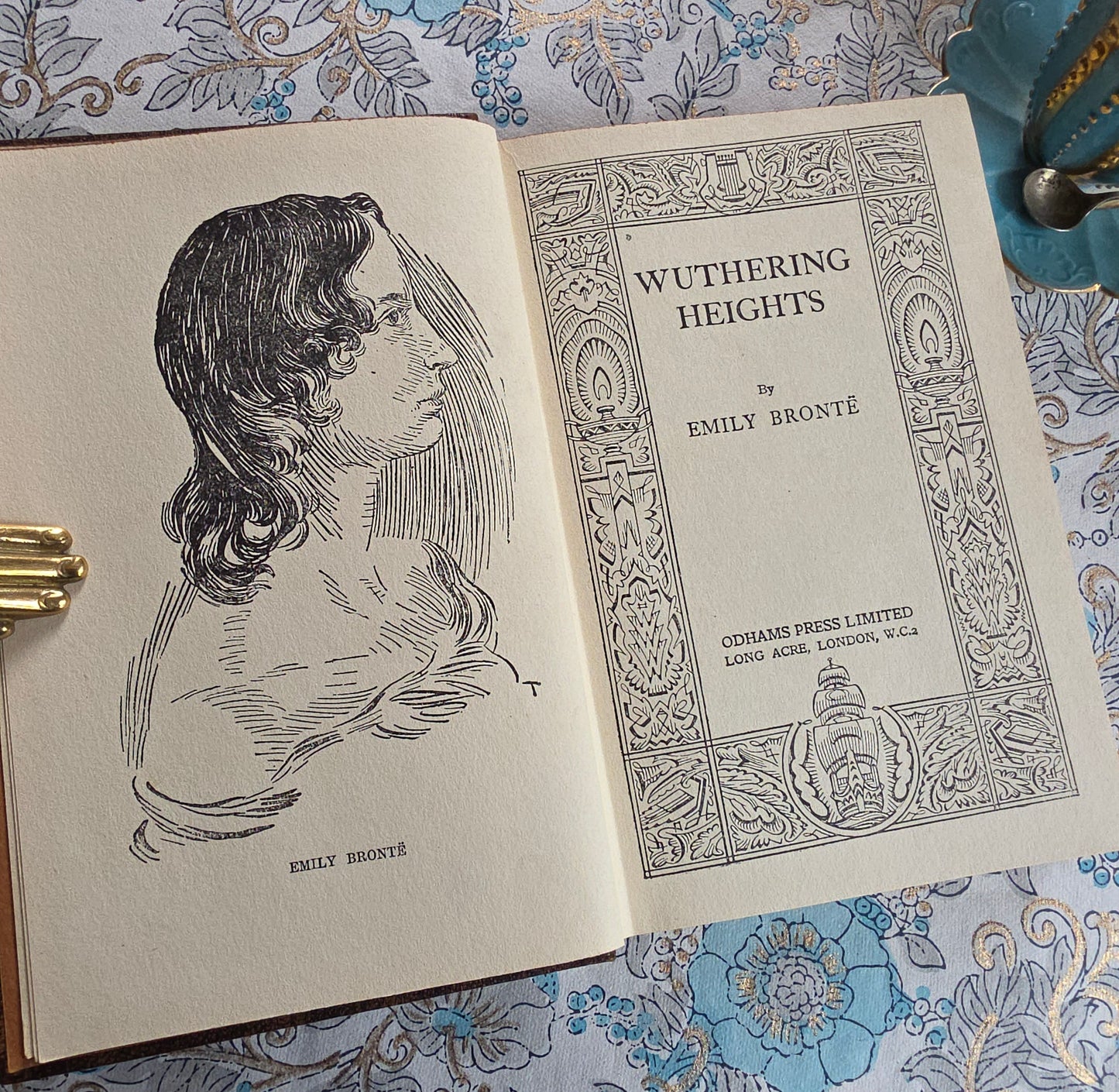 1930s Wuthering Heights by Emily Bronte : Vintage Book