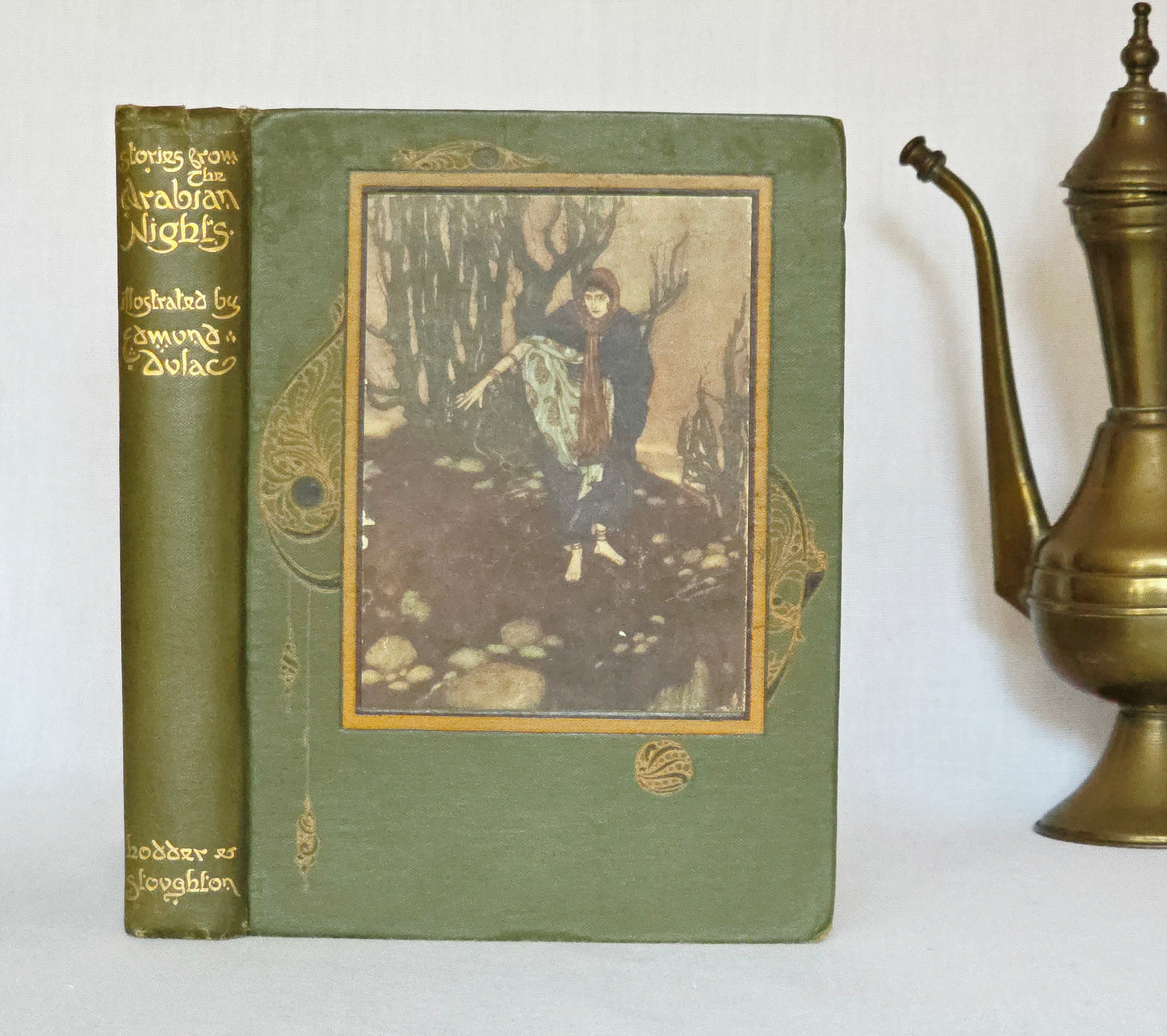 1921 The Arabian Nights Illustrated by Edmund Dulac : Antique Book