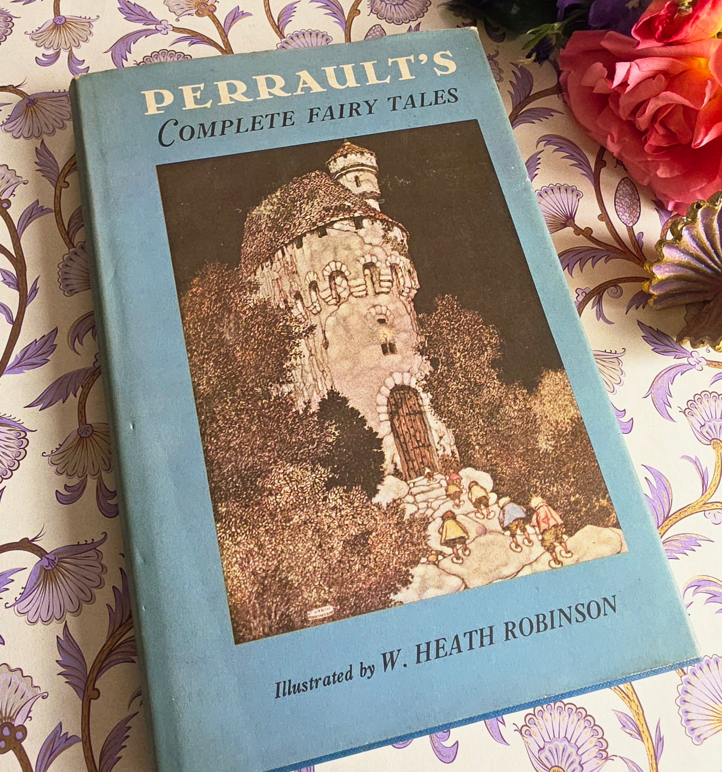 1962 Perrault's Complete Fairy Tales - Vintage Hardback Book