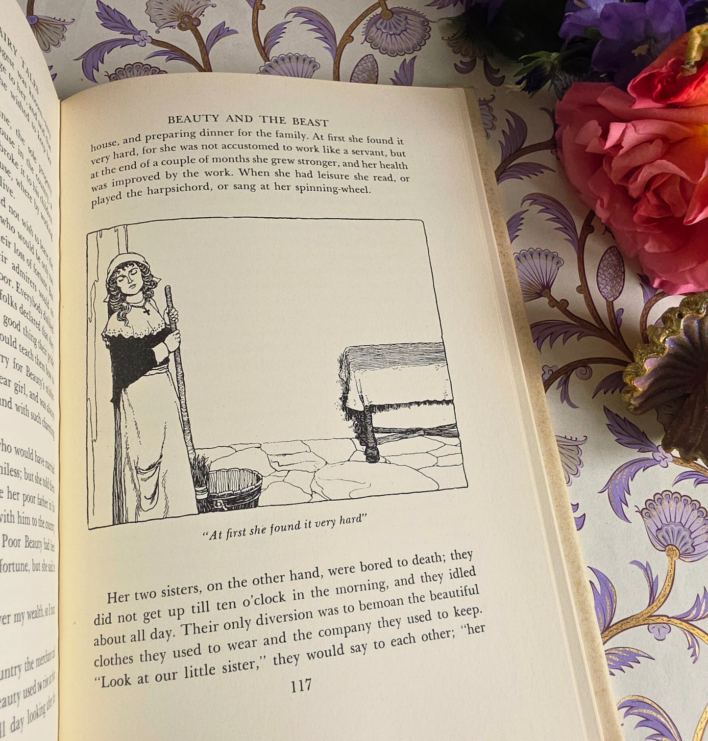 1962 Perrault's Complete Fairy Tales - Vintage Hardback Book