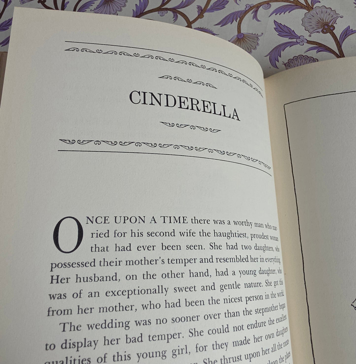 1962 Perrault's Complete Fairy Tales - Vintage Hardback Book