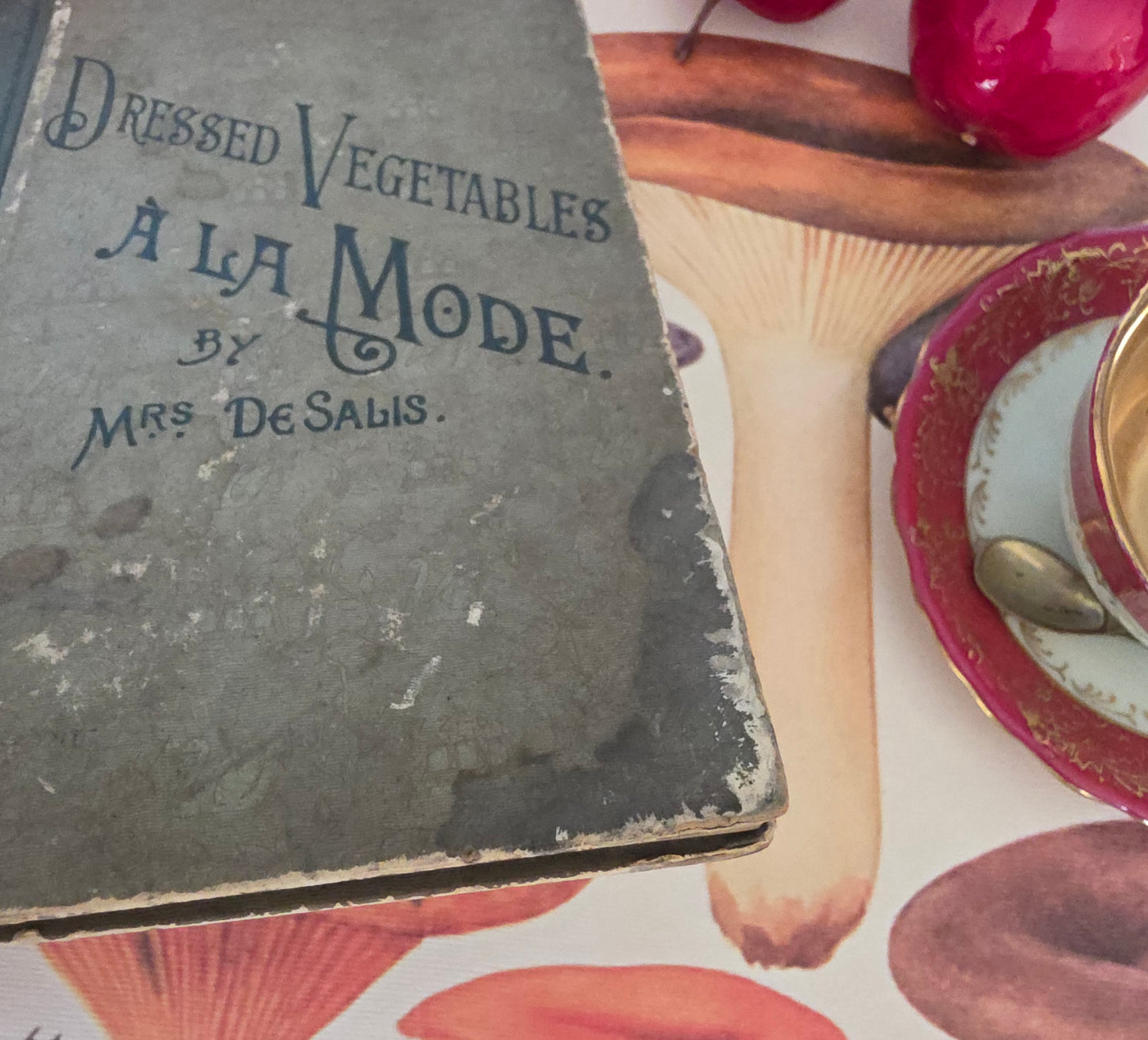 1896-1910 Set of Seven Victorian Cookery Books in the À la Mode Series by Mrs de Salis