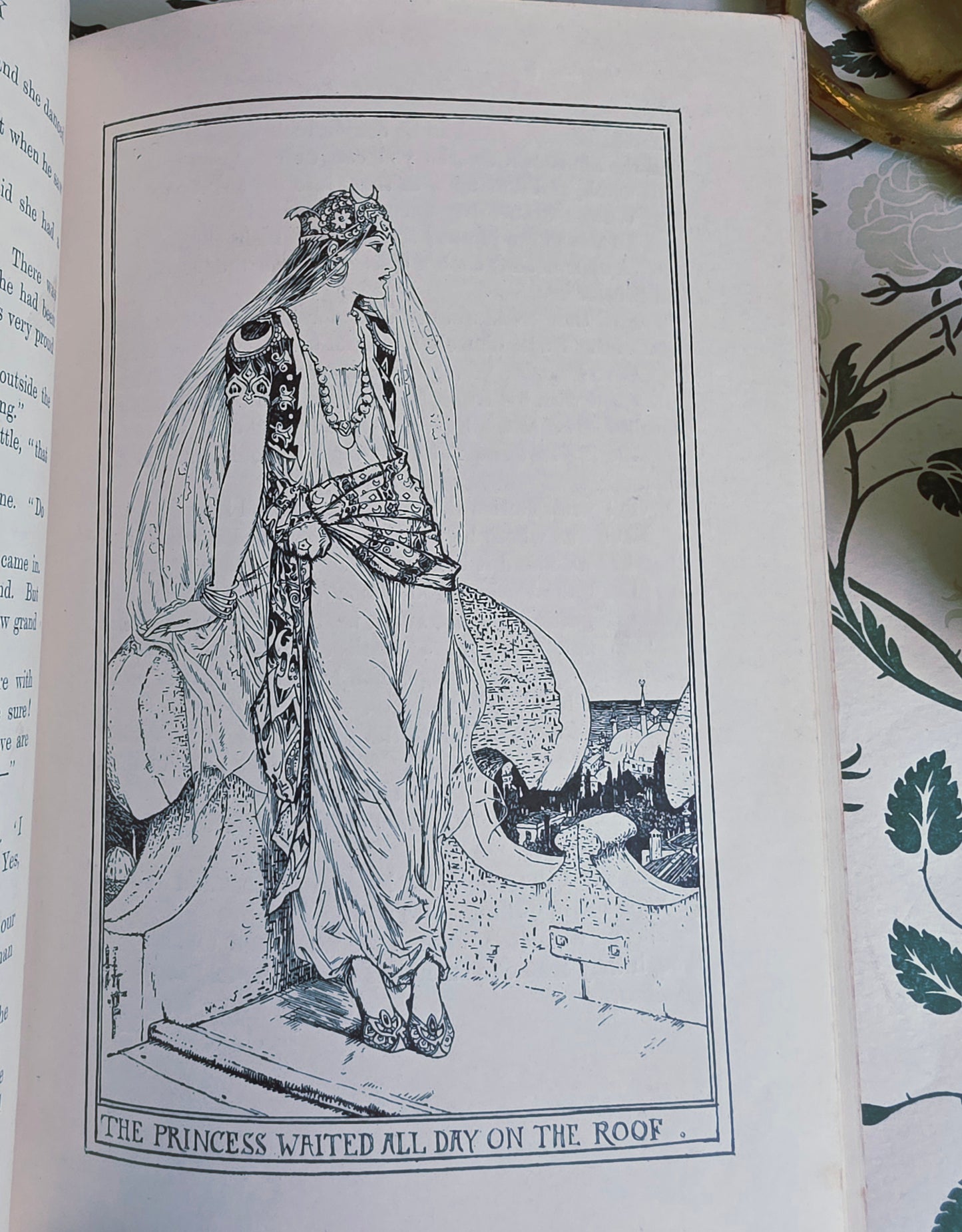 1897 The Pink Fairy Book - First Edition - Illustrated Antique Book
