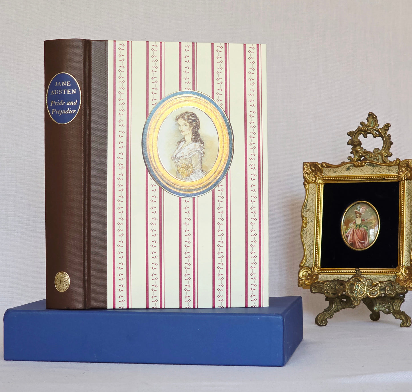 2006 Pride and Prejudice by Jane Austen - Illustrated Vintage Book in Slipcase