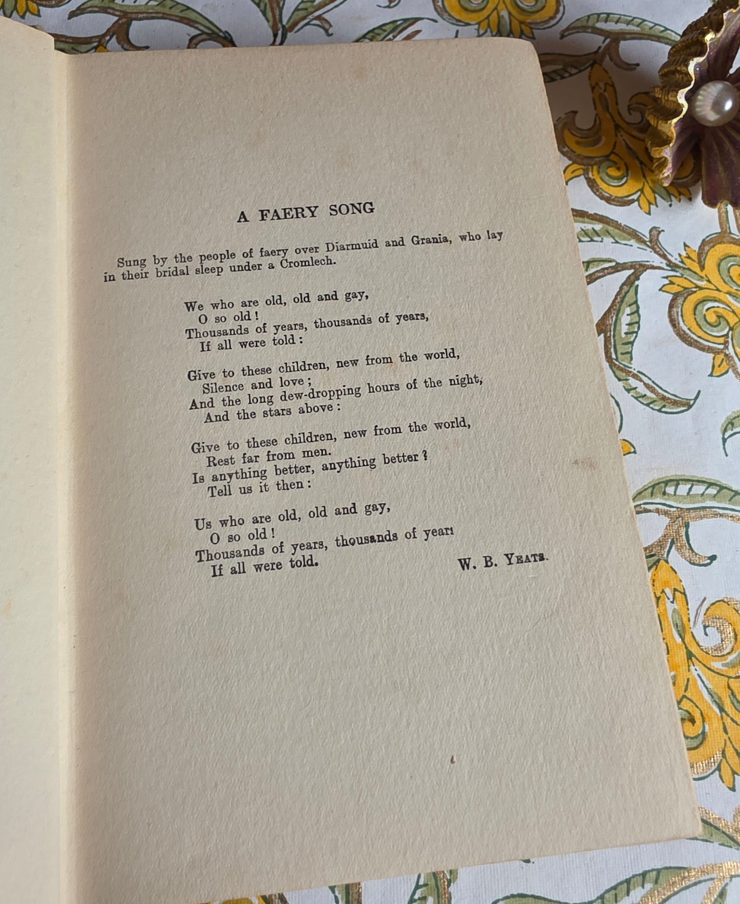 1909 The Irish Fairy Book by Alfred Perceval Graves - Illustrated Antique Book