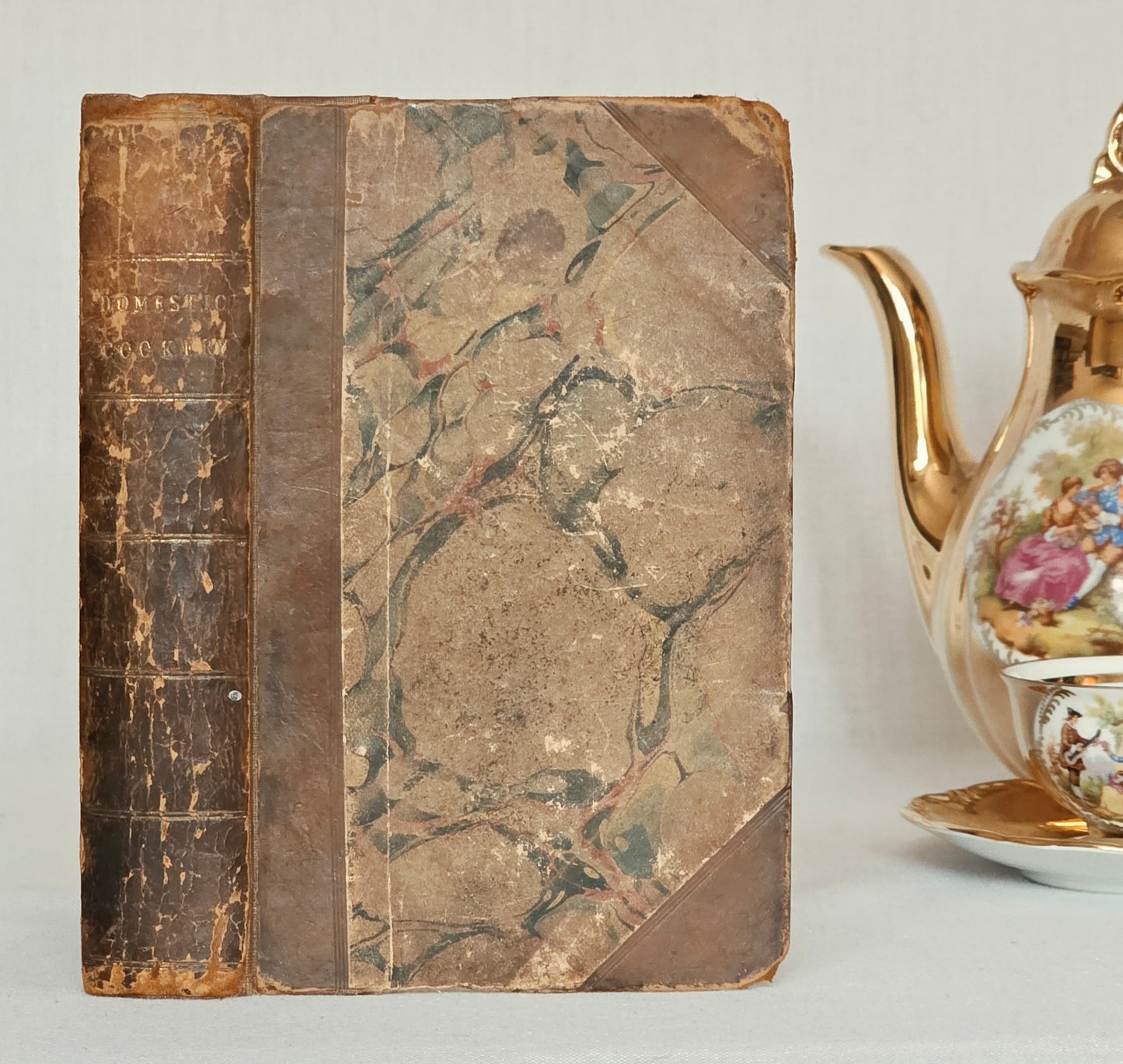 1833 A New System of Domestic Cookery - By A Lady / Illustrated Antique Book