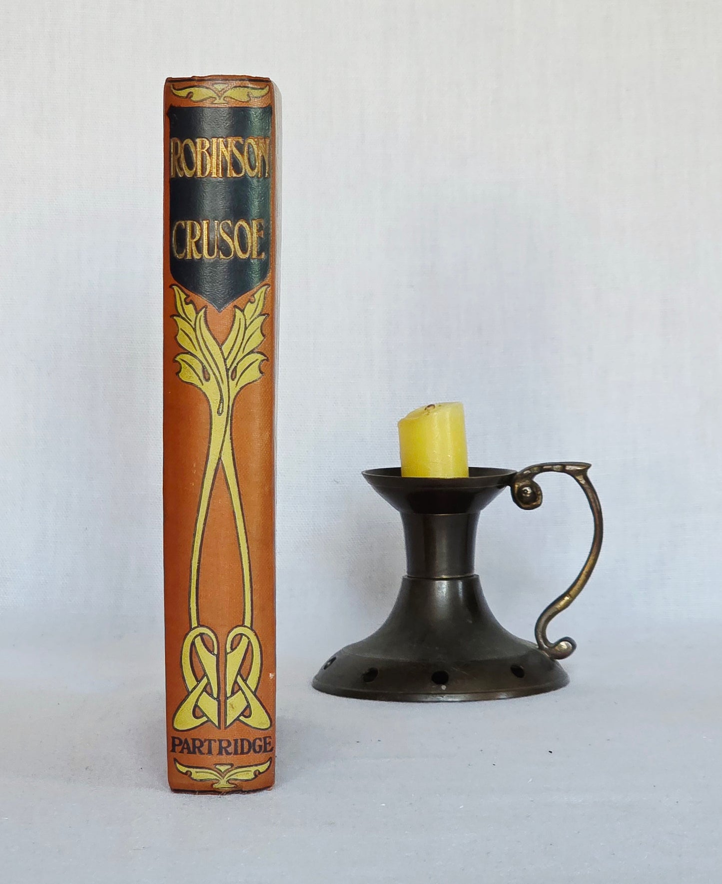 Early 1900s The Life and Adventures of Robinson Crusoe - Illustrated Antique Book