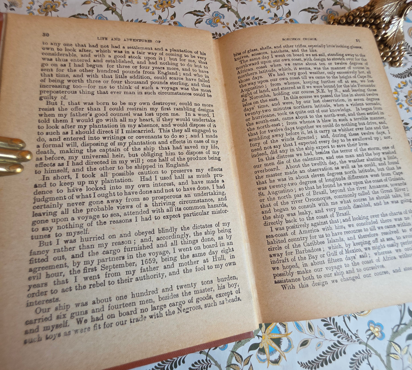 Early 1900s The Life and Adventures of Robinson Crusoe - Illustrated Antique Book