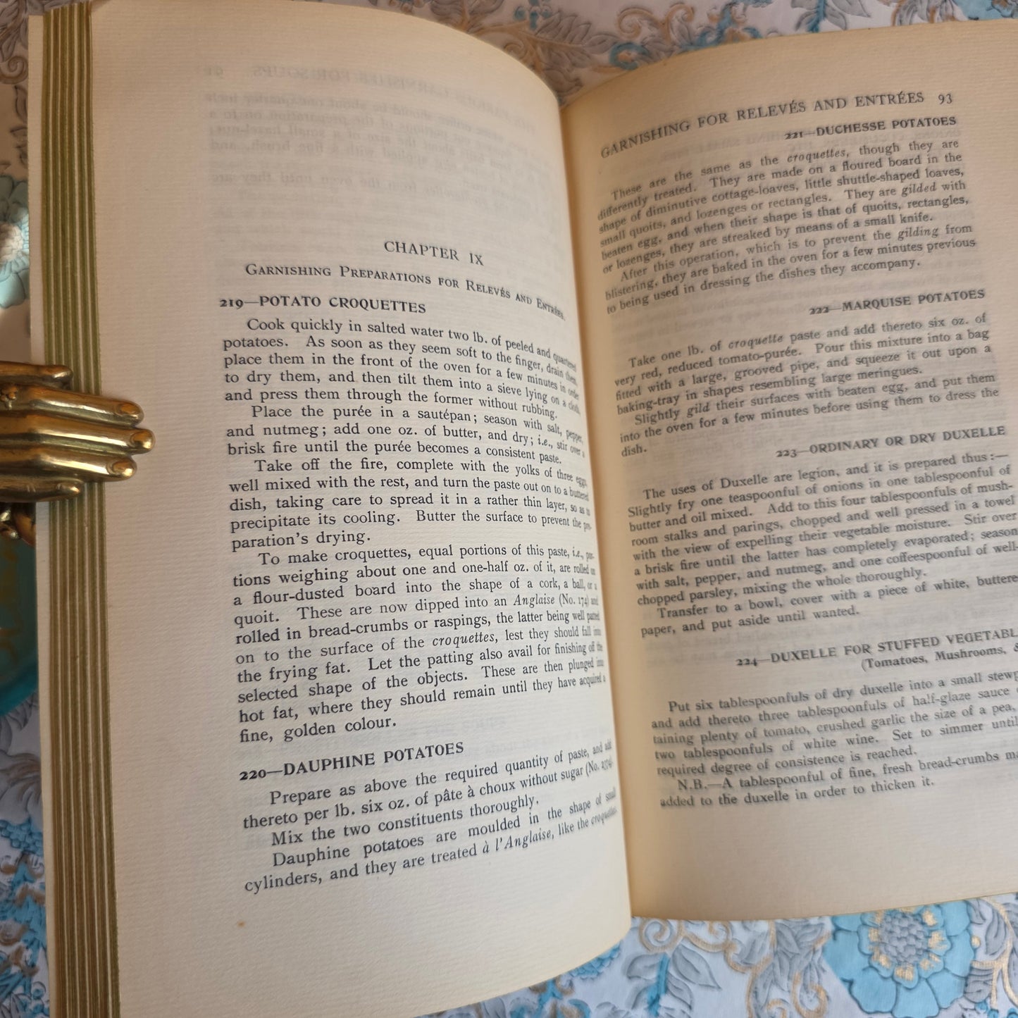 1909 A Guide to Modern Cookery by A Escoffier -  Autograph Presentation Copy