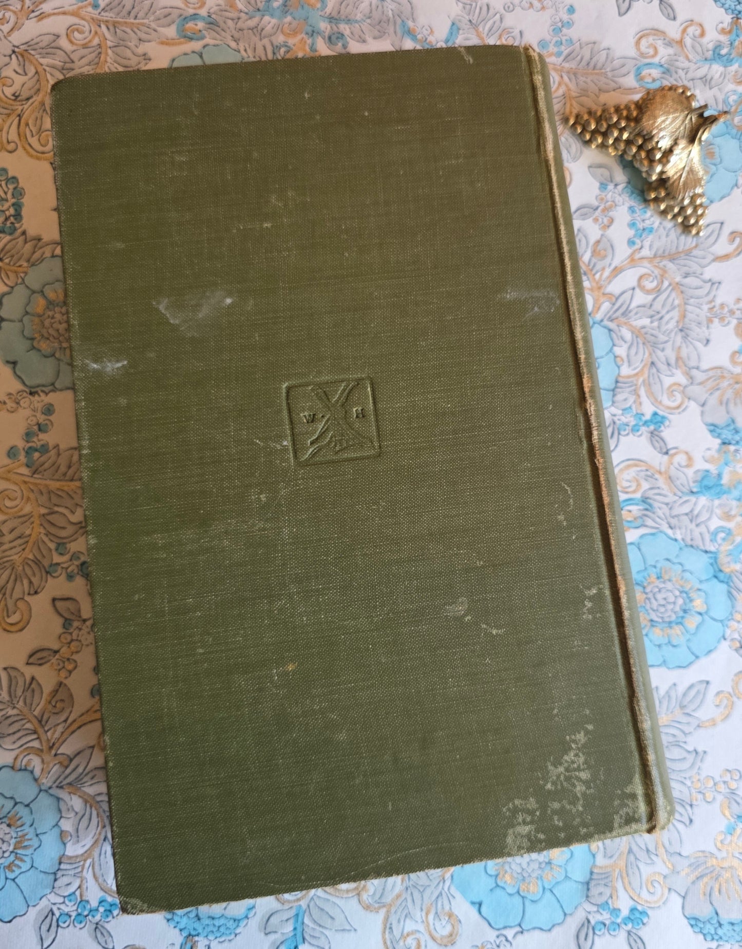 1909 A Guide to Modern Cookery by A Escoffier -  Autograph Presentation Copy