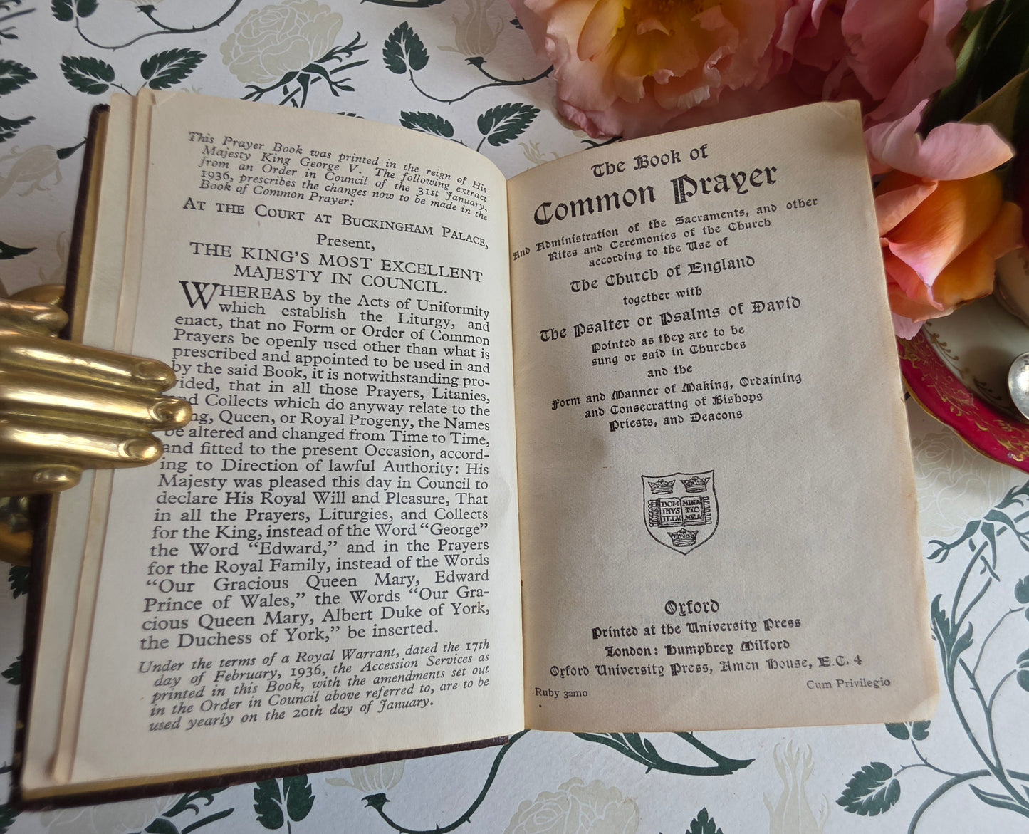 1930s The Book of Common Prayer - Decorative Leather Bound Book
