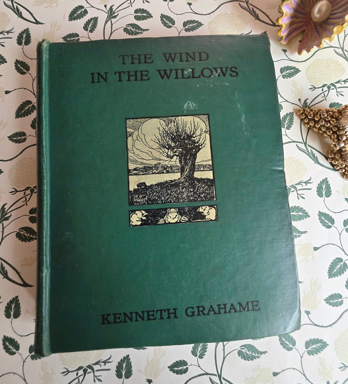 1913 The Wind in the Willows by Kenneth Grahame - First Illustrated Edition