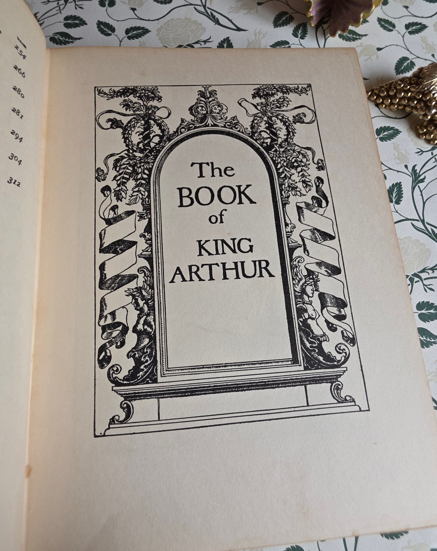 1926 The Story of King Arthur and His Knights - Richly Illustrated Antique Book
