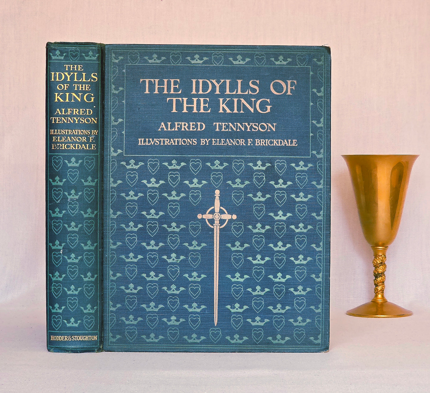 1911 Idylls of the King, by Tennyson, Eleanor Fortescue Brickdale Illustrations