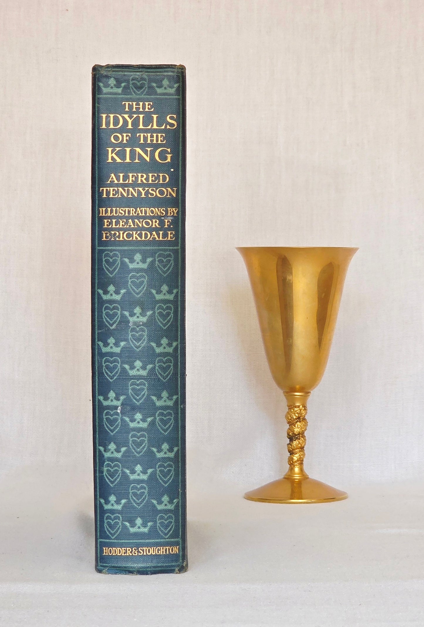 1911 Idylls of the King, by Tennyson, Eleanor Fortescue Brickdale Illustrations