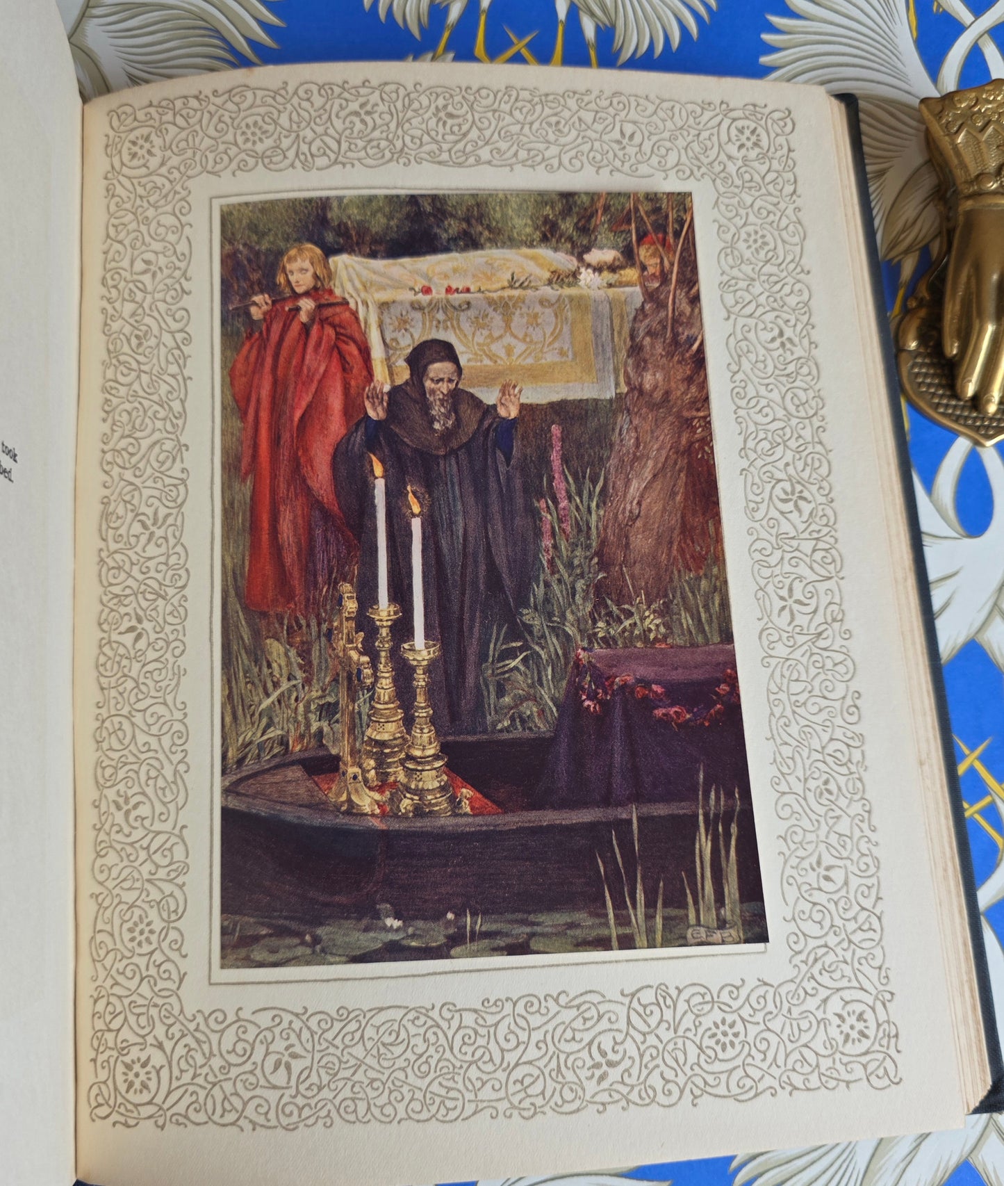 1911 Idylls of the King, by Tennyson, Eleanor Fortescue Brickdale Illustrations