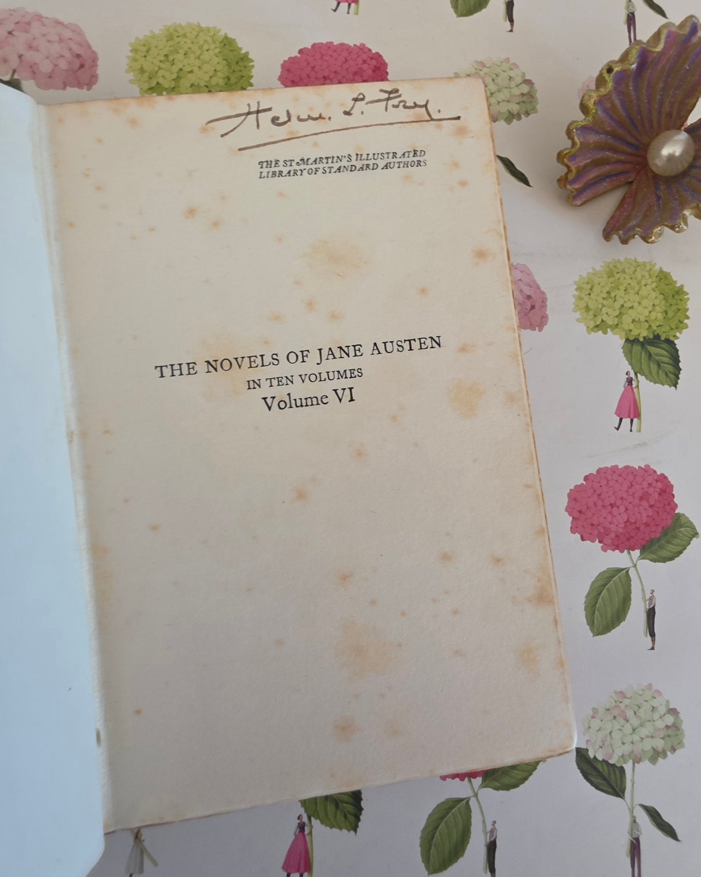 1910 Persuasion by Jane Austen: Illustrated Antique Book