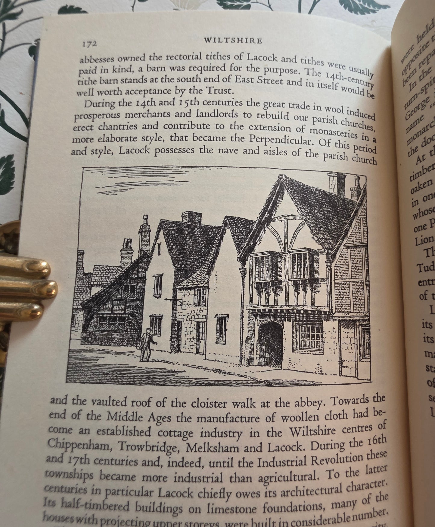 1948 National Trust Guide - (Historic) Buildings - Illustrated Vintage Book