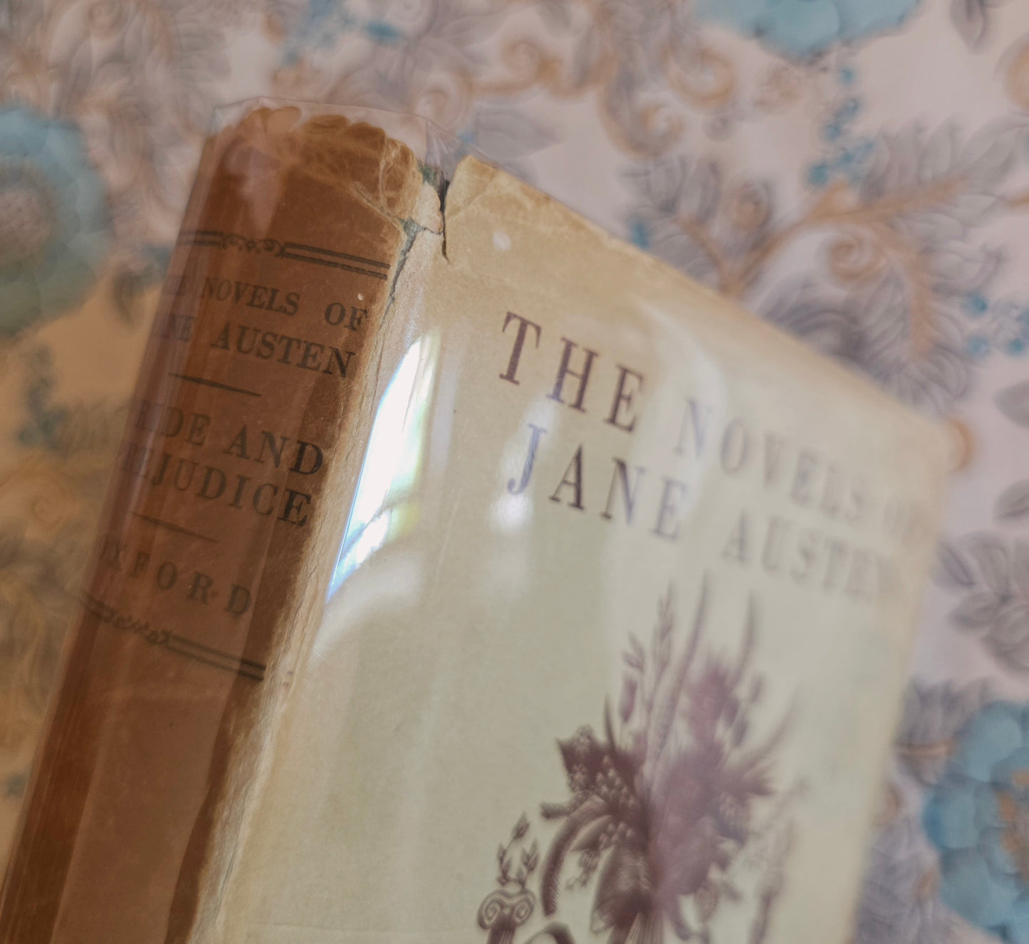 1944 Pride and Prejudice - Illustrated Vintage Jane Austen Book
