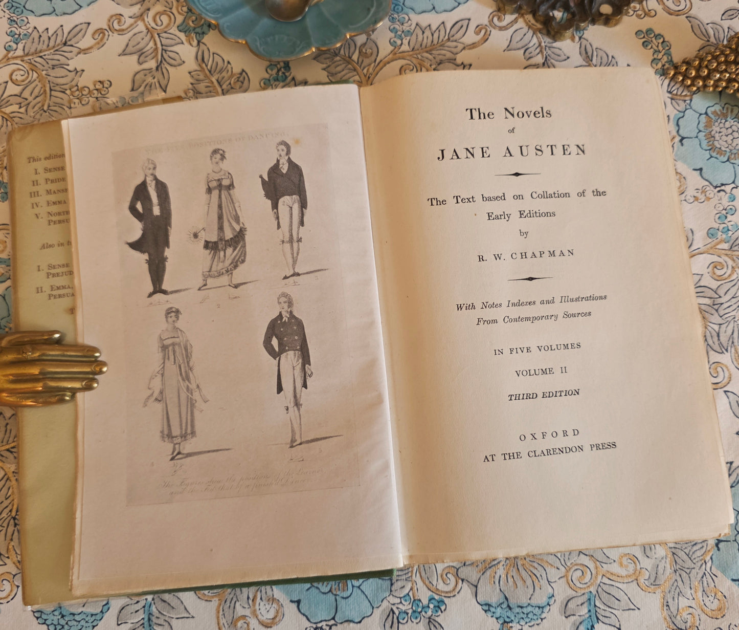 1944 Pride and Prejudice - Illustrated Vintage Jane Austen Book