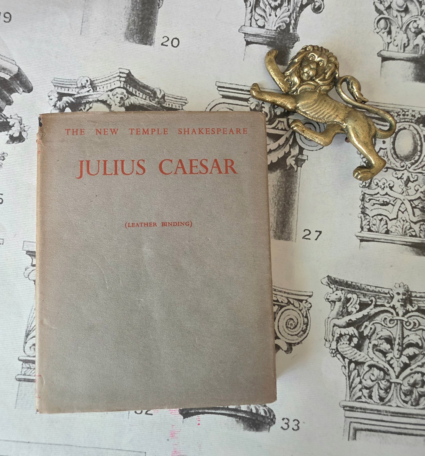 1935 Julius Caesar by William Shakespeare - Vintage Edition